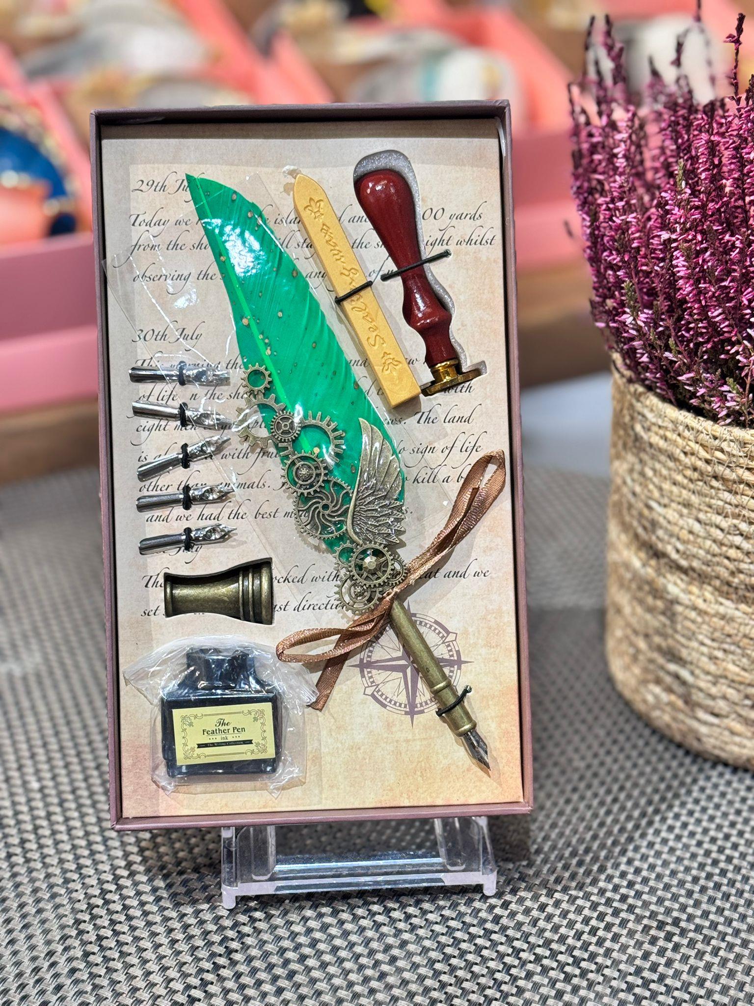 Pusula Tüylü Mürekkepli Kalem Seti