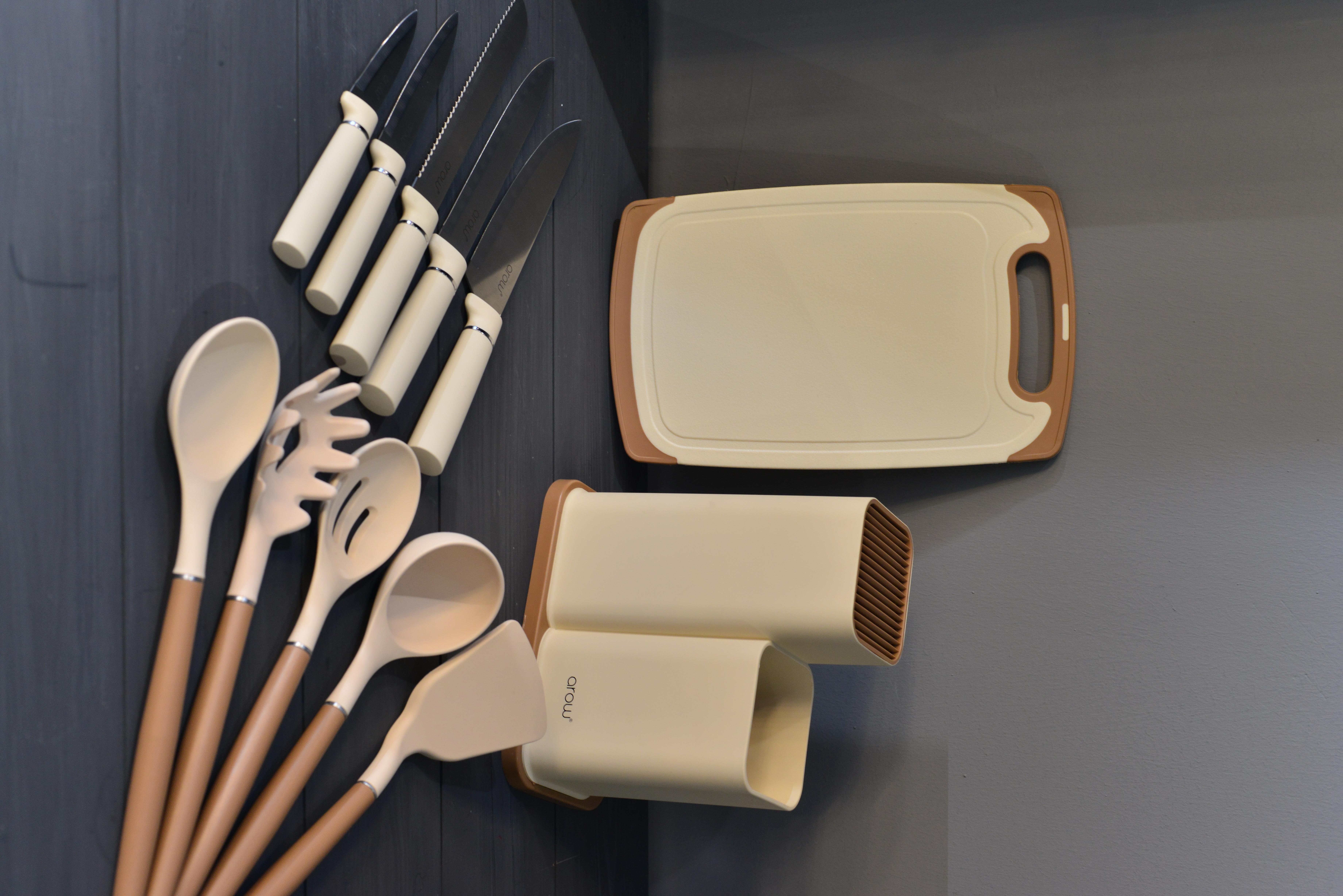 Venita Stantlı Servis Seti