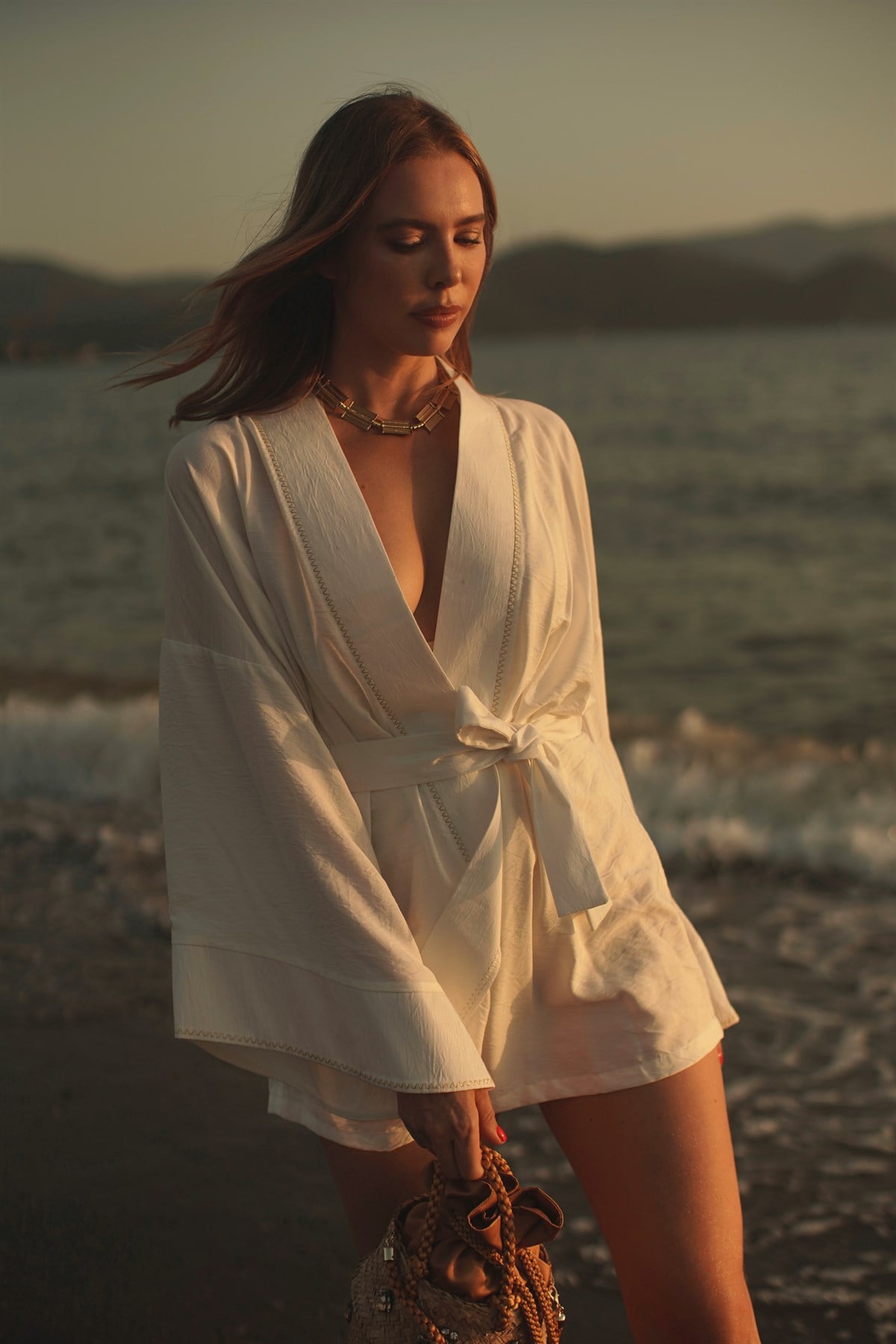 Erw's Ekru Subtle Glitter Kimono