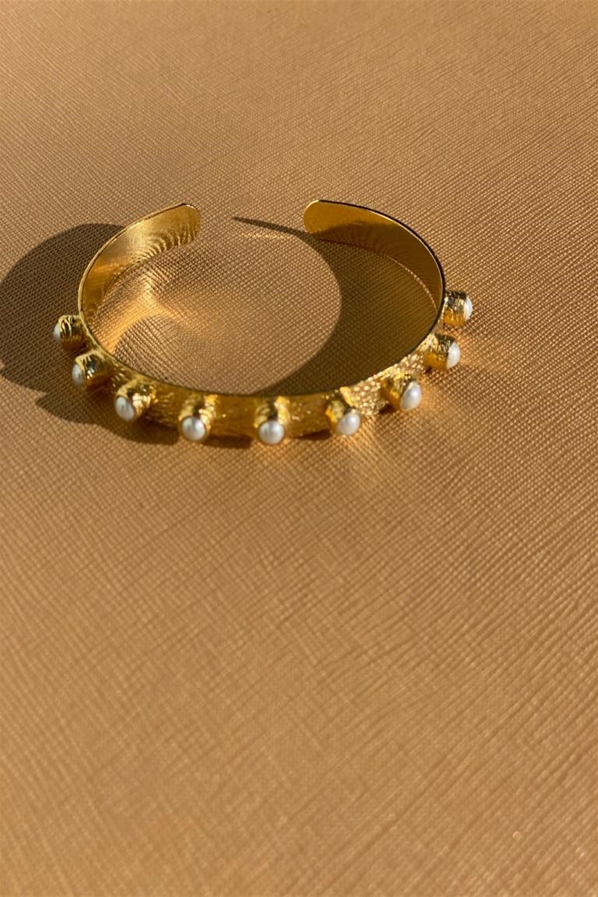 ERW'S İNCİ TAŞLI GOLD BİLEKLİK