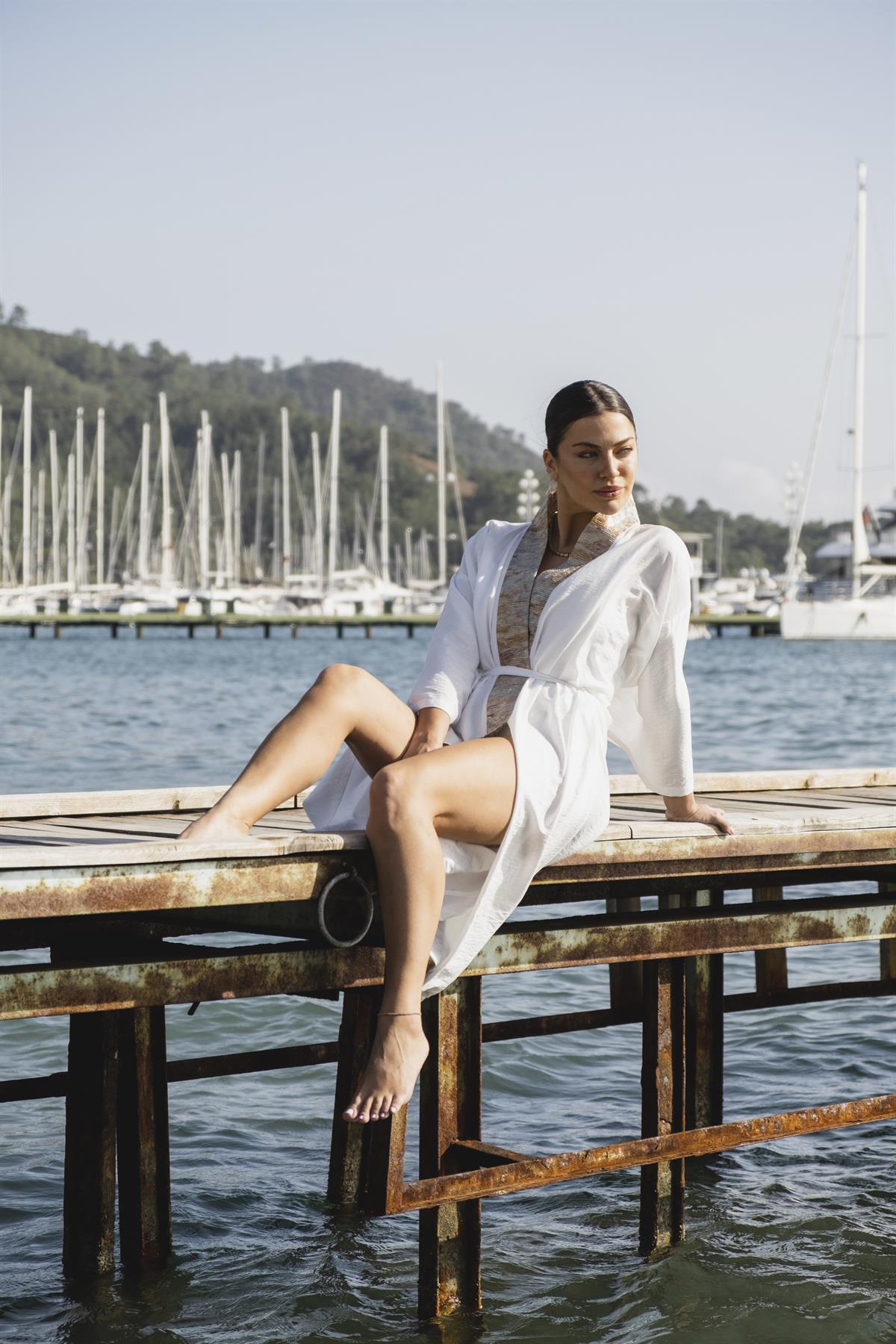 Erw's Gold Kimono Long