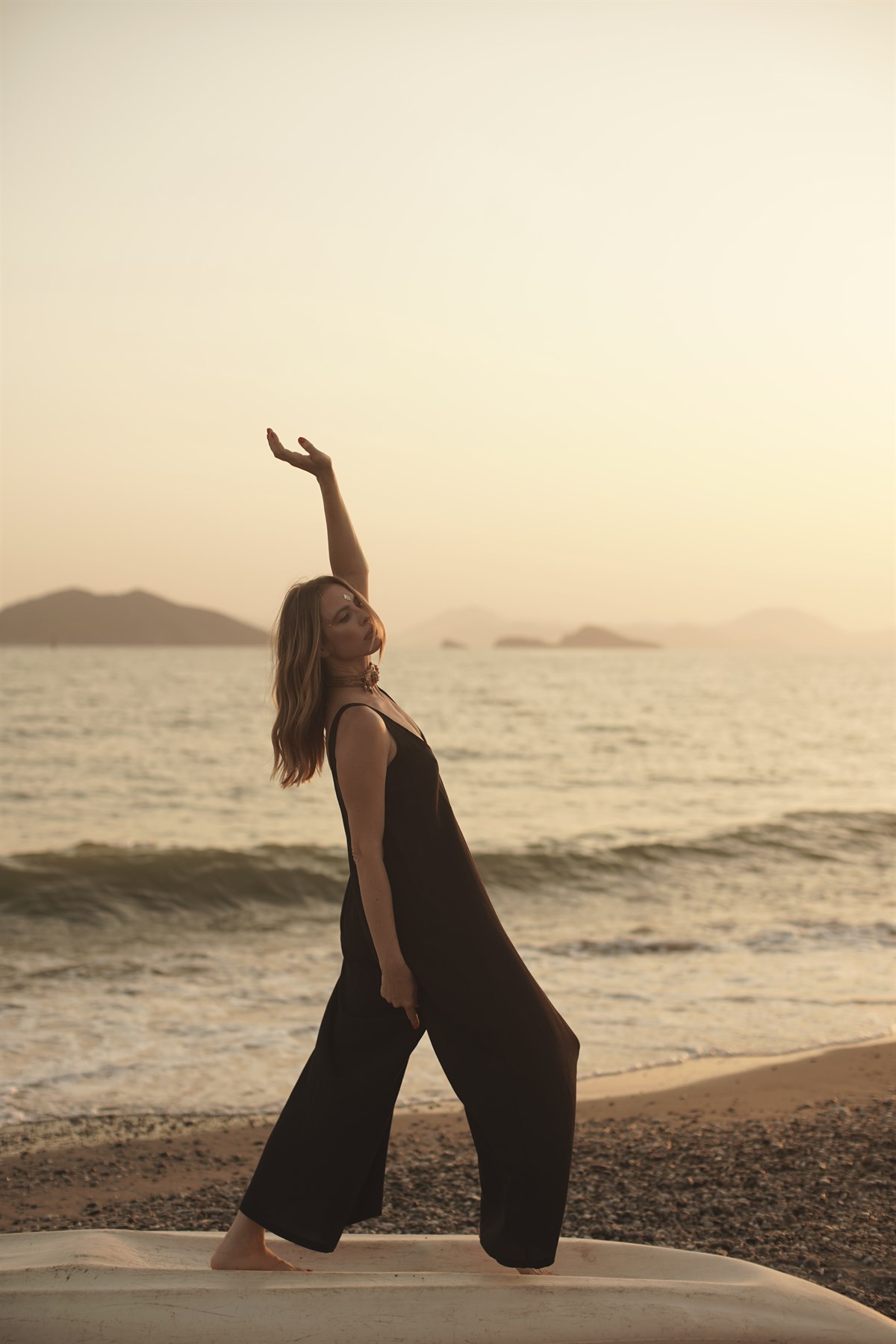 Erw's Siyah Voluminous Jumpsuit