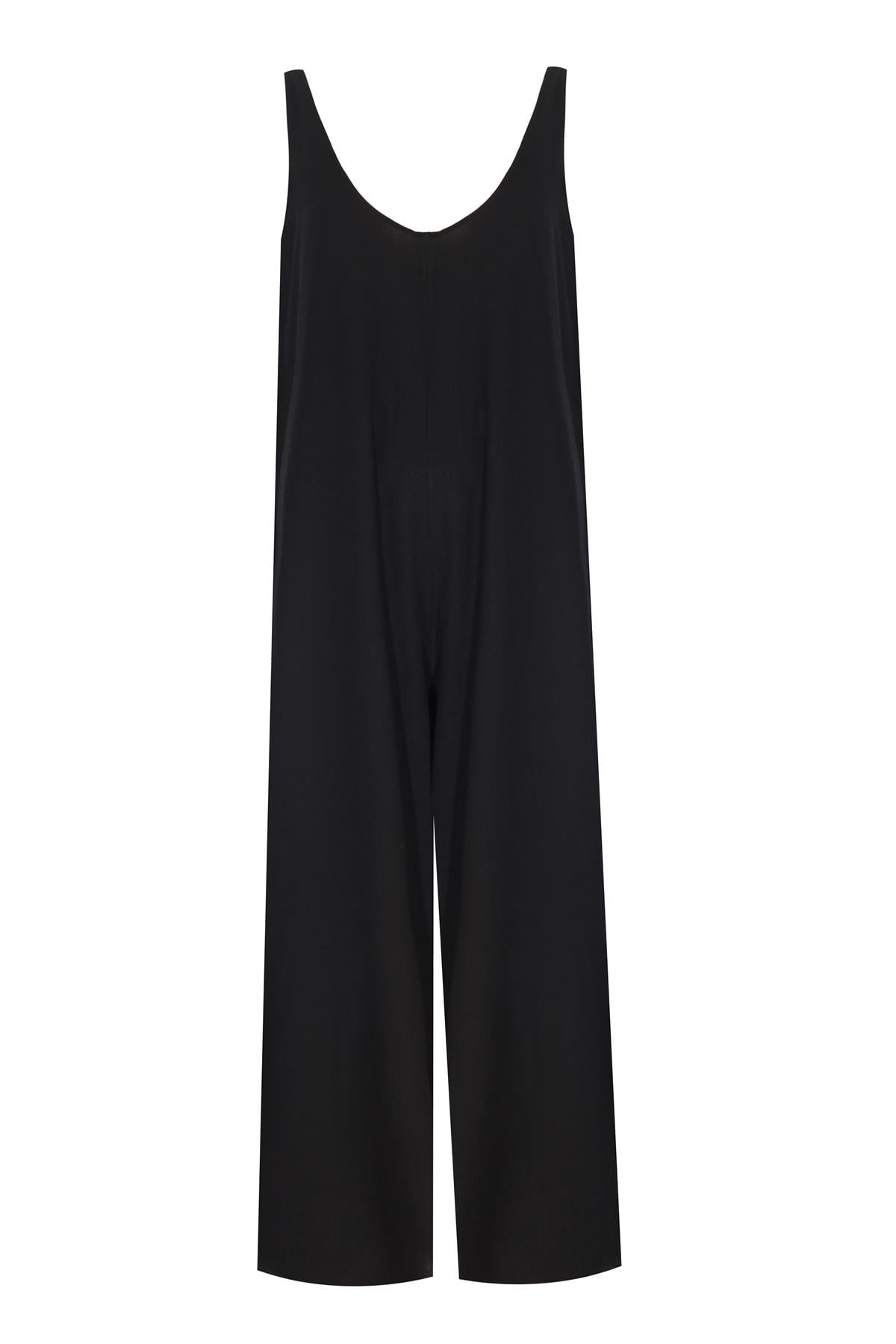 Erw's  Voluminous Jumpsuit 
