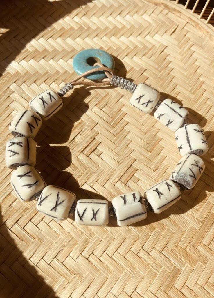 Erw's XX Necklace