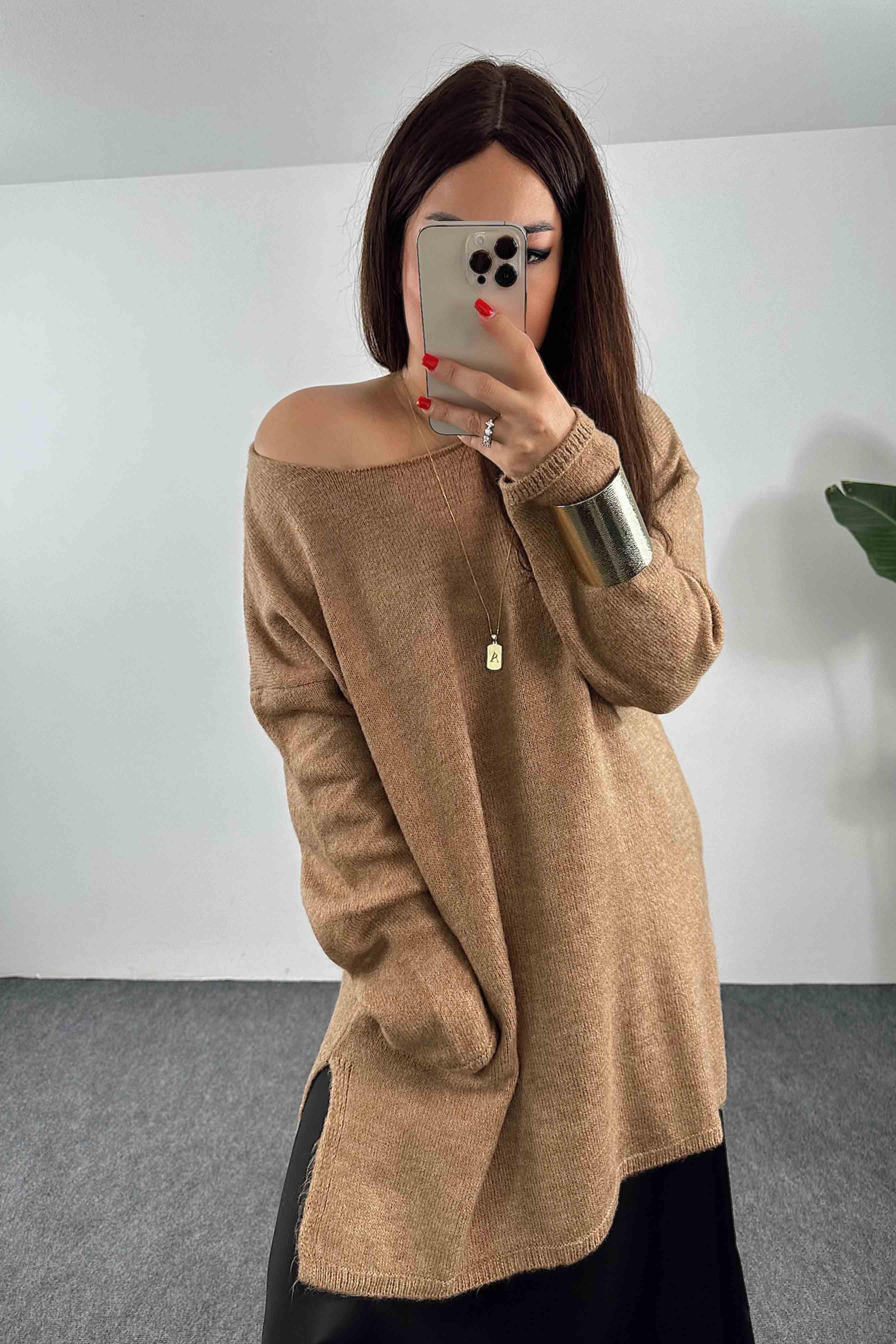 Uzun Kollu Oversize Kadın Triko Kazak Camel