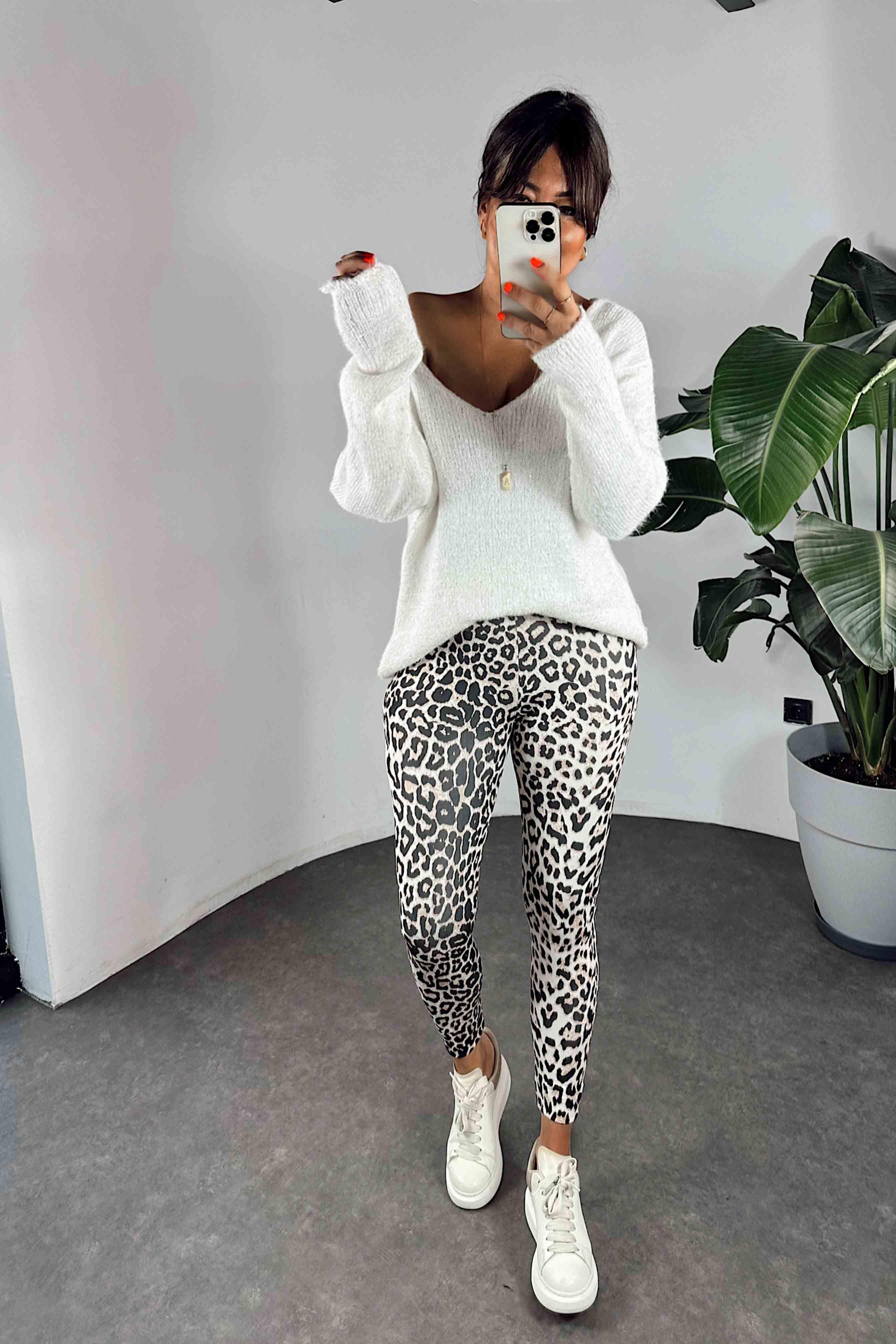 Geniş Kemer Leopar Desenli Kadın Tayt Ekru