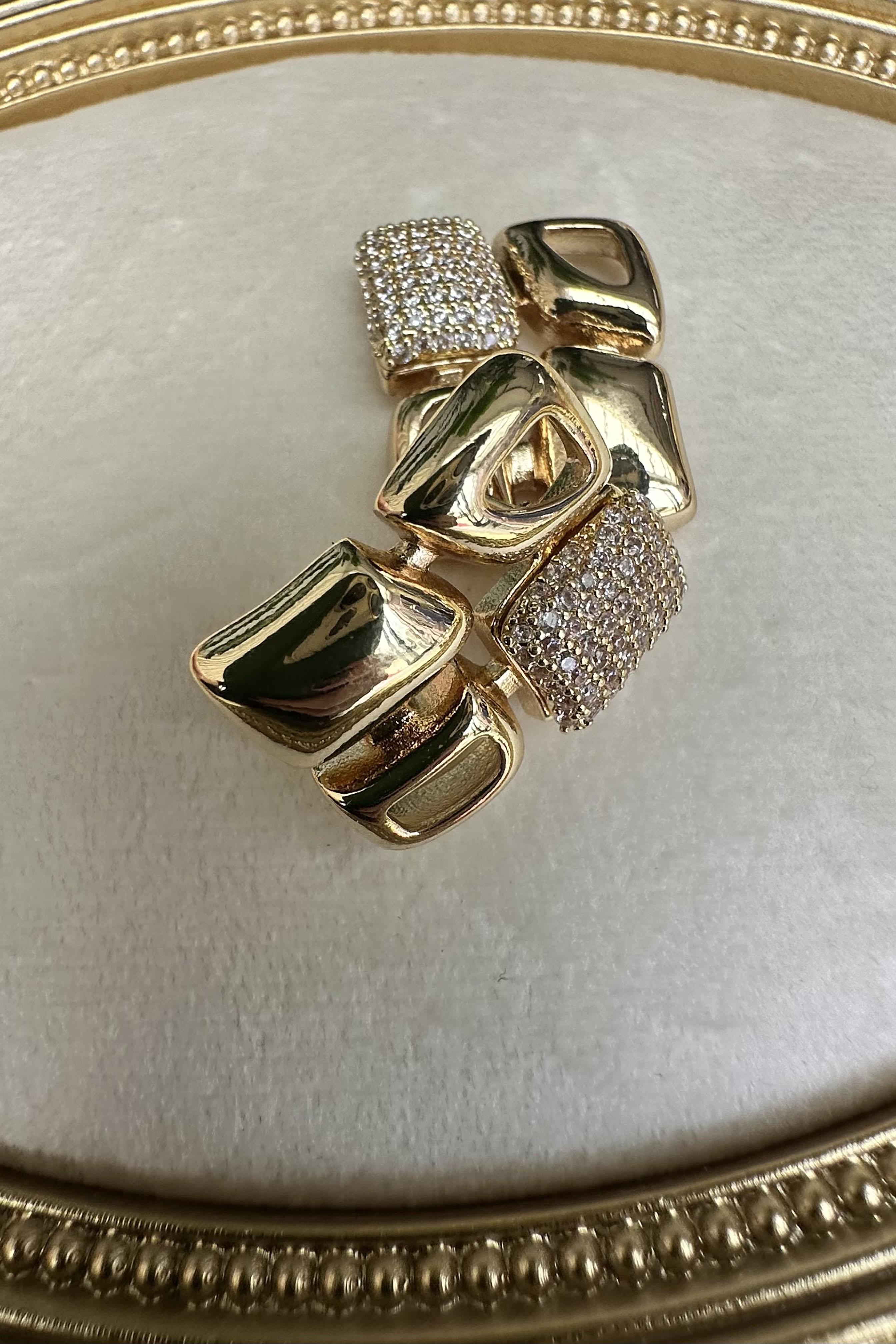Gold Zirkon Taşlı Mozaik Küpe