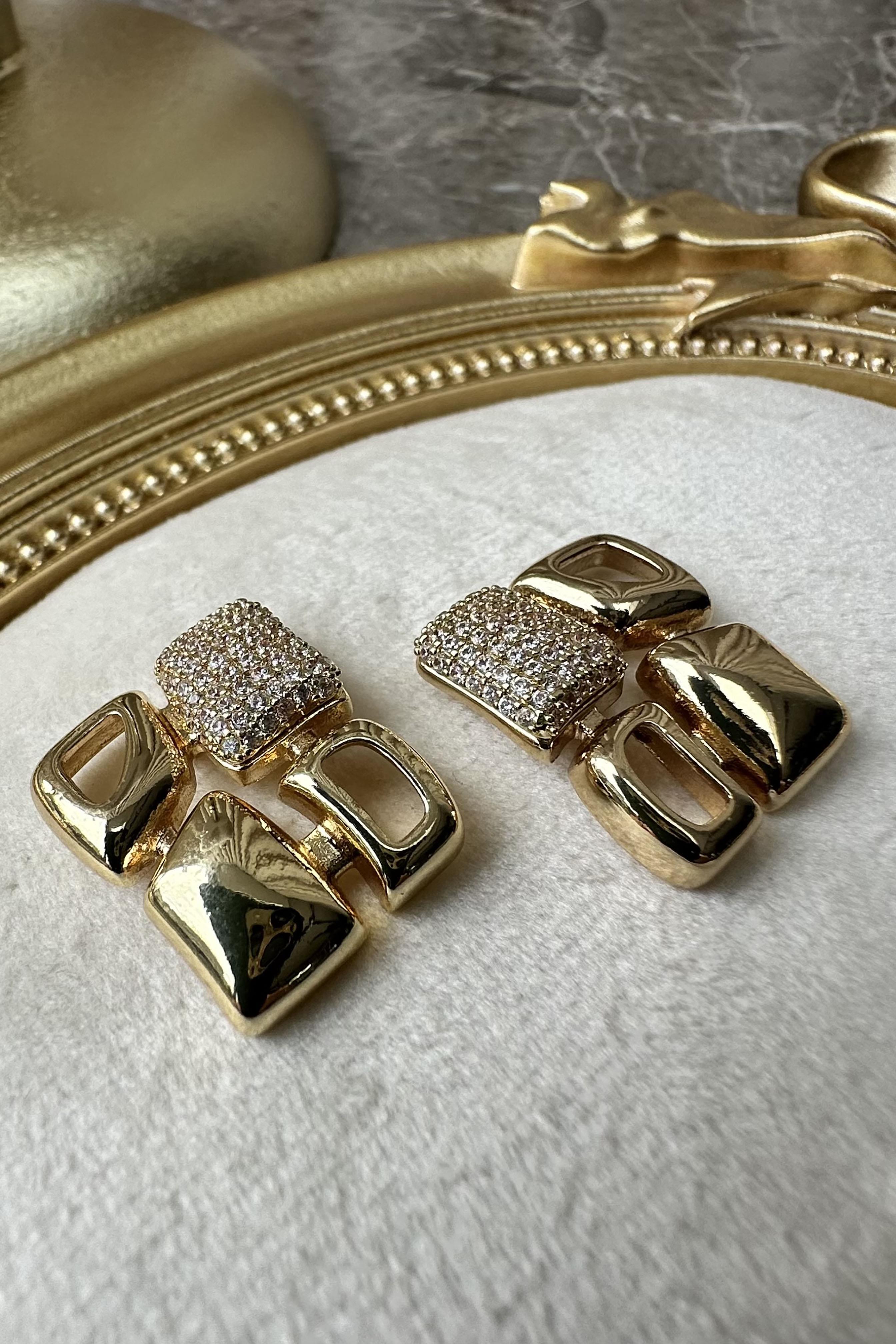 Gold Zirkon Taşlı Mozaik Küpe