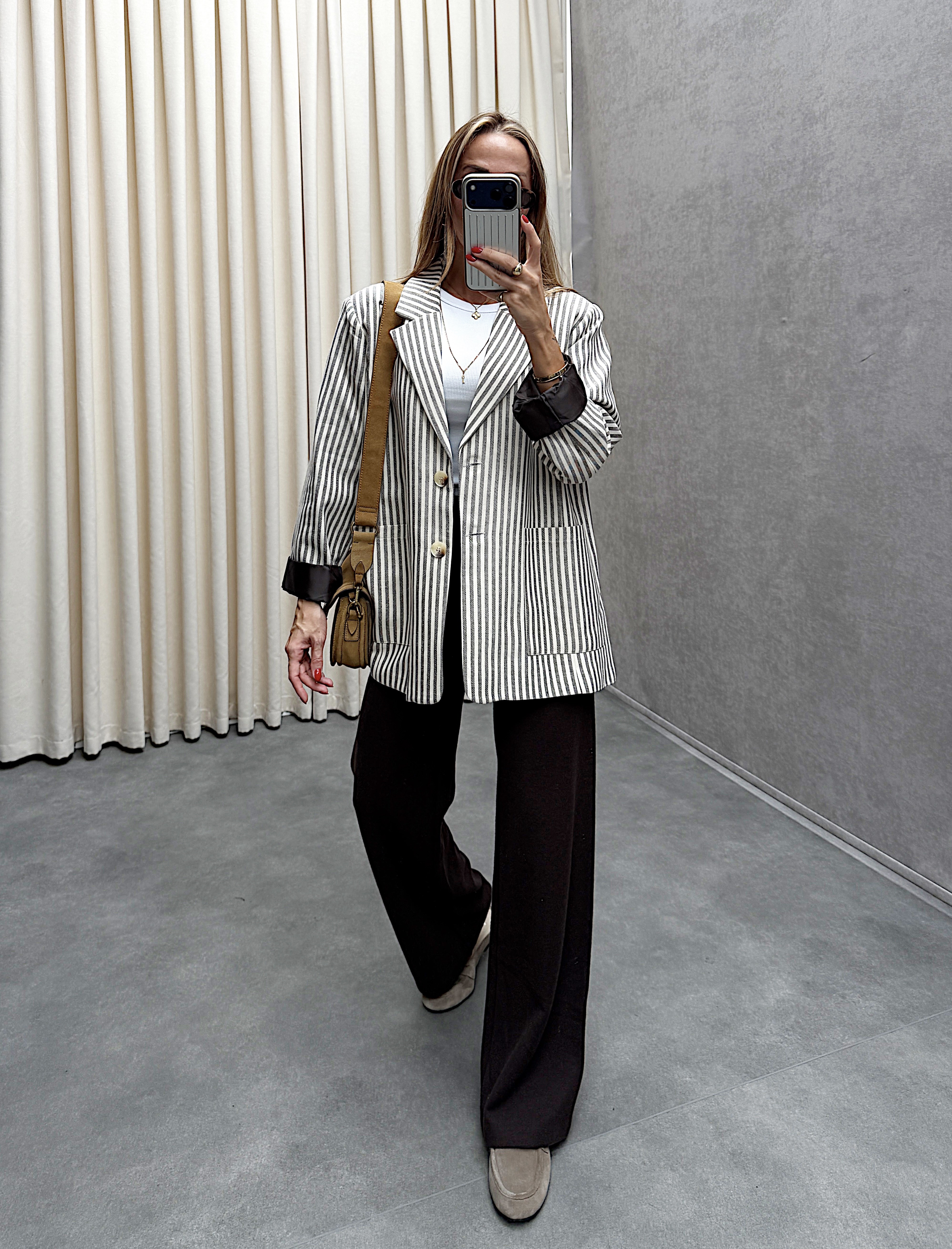 Kahve Saten Astarlı Çizgili Blazer 