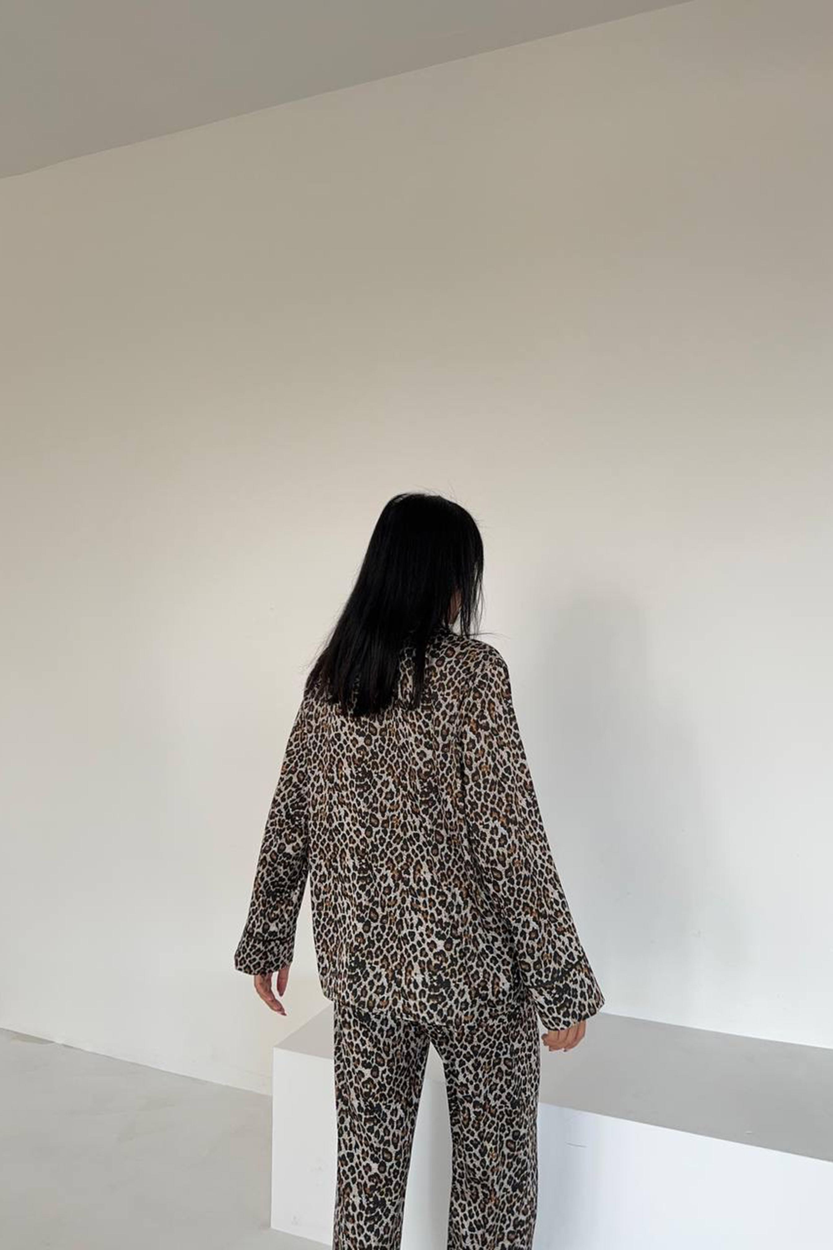 Leopardo Verde Saten Uzun Pijama Takımı Vizon