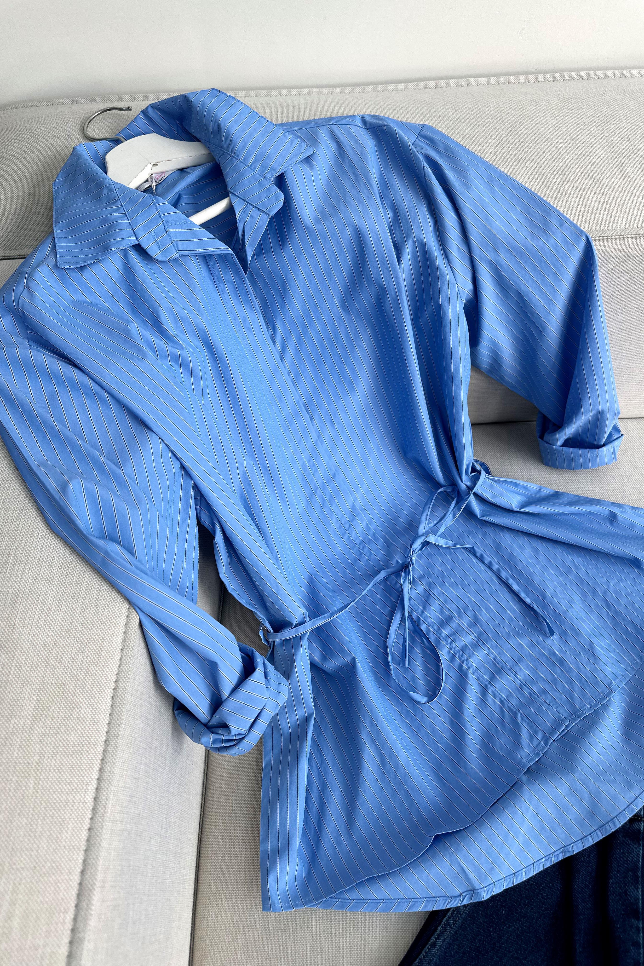 Lüx Kalite Bel Bağcık Detaylı Çizgili Gömlek Mavi