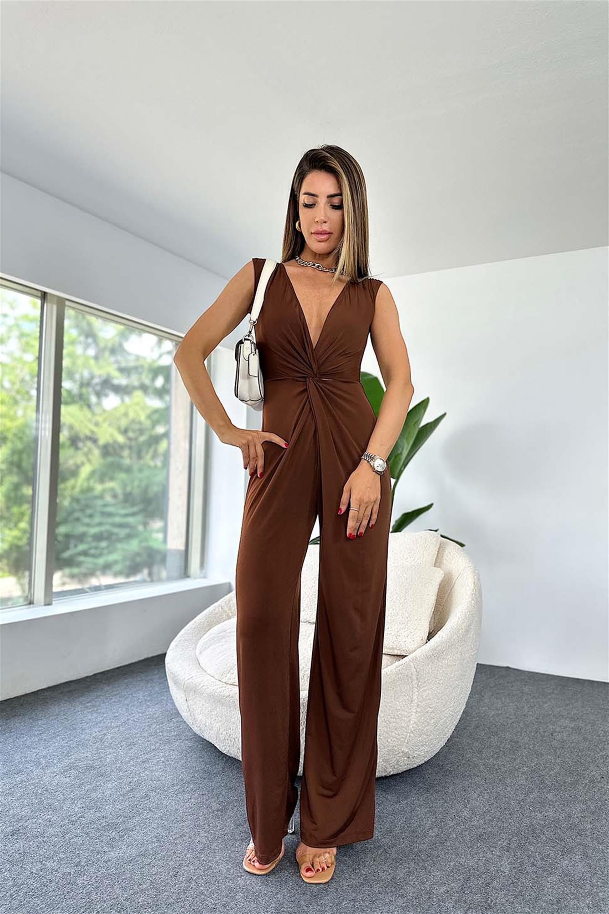 Lüx Kalite Full Likralı Kumaş Sırtı Fermuarlı Kadın Tulum Kahve