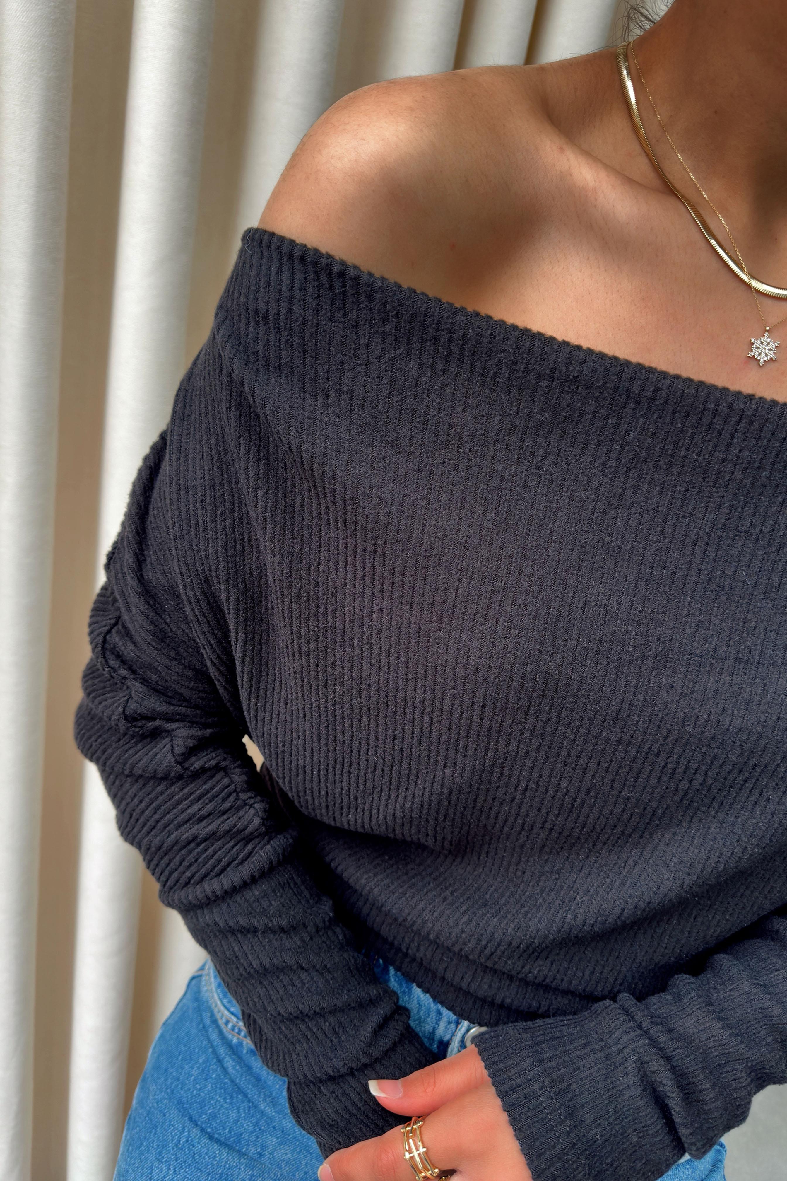 Madonna Yaka Fitilli Basic Bluz Siyah