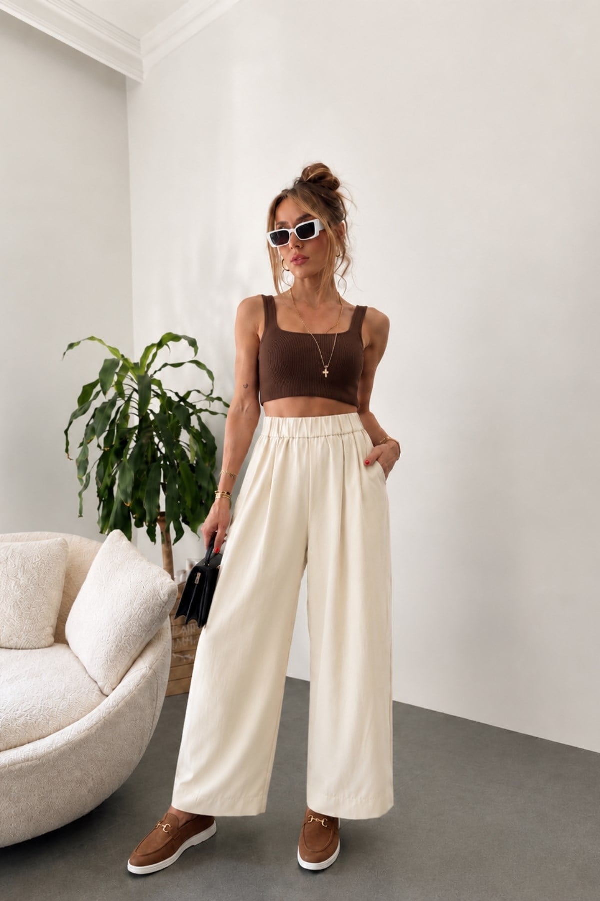 Marka Model Beli Lastik Detaylı Poplin Pantolon Taş
