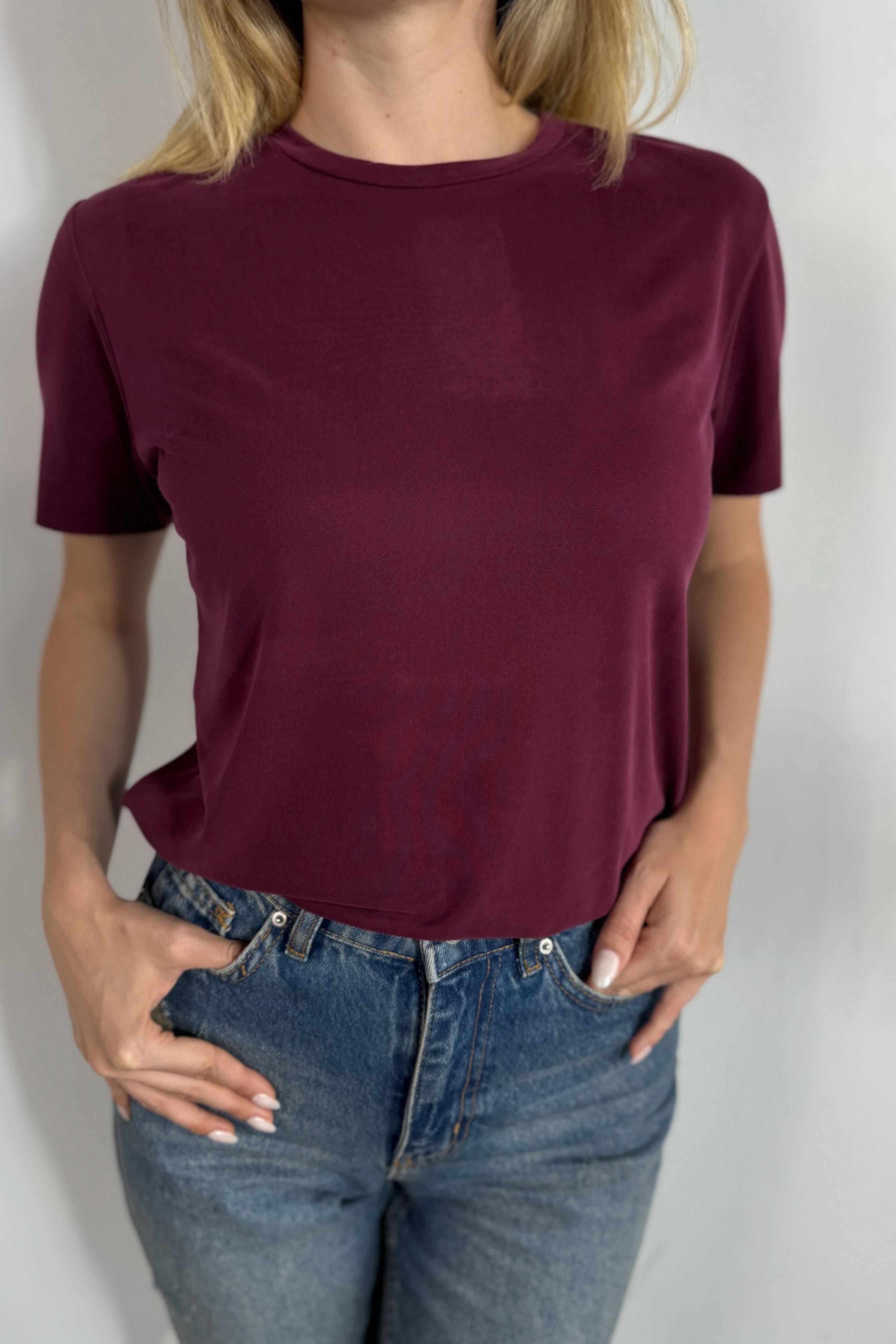 Marka Model Lazer Kesim Basic Tişört Bordo