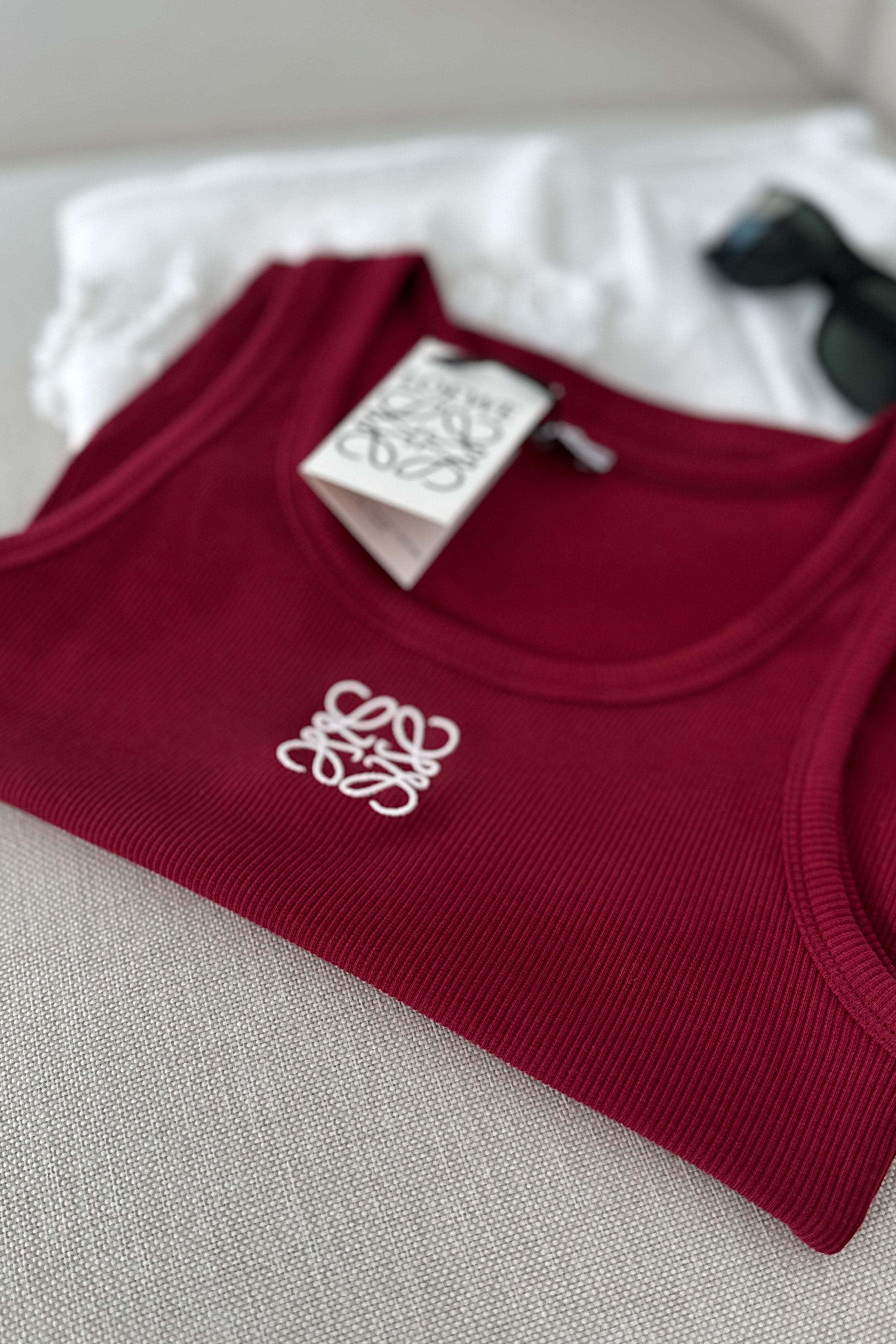 Marka Muadil Nakış İşleme Detaylı Fitilli Bluz Bordo