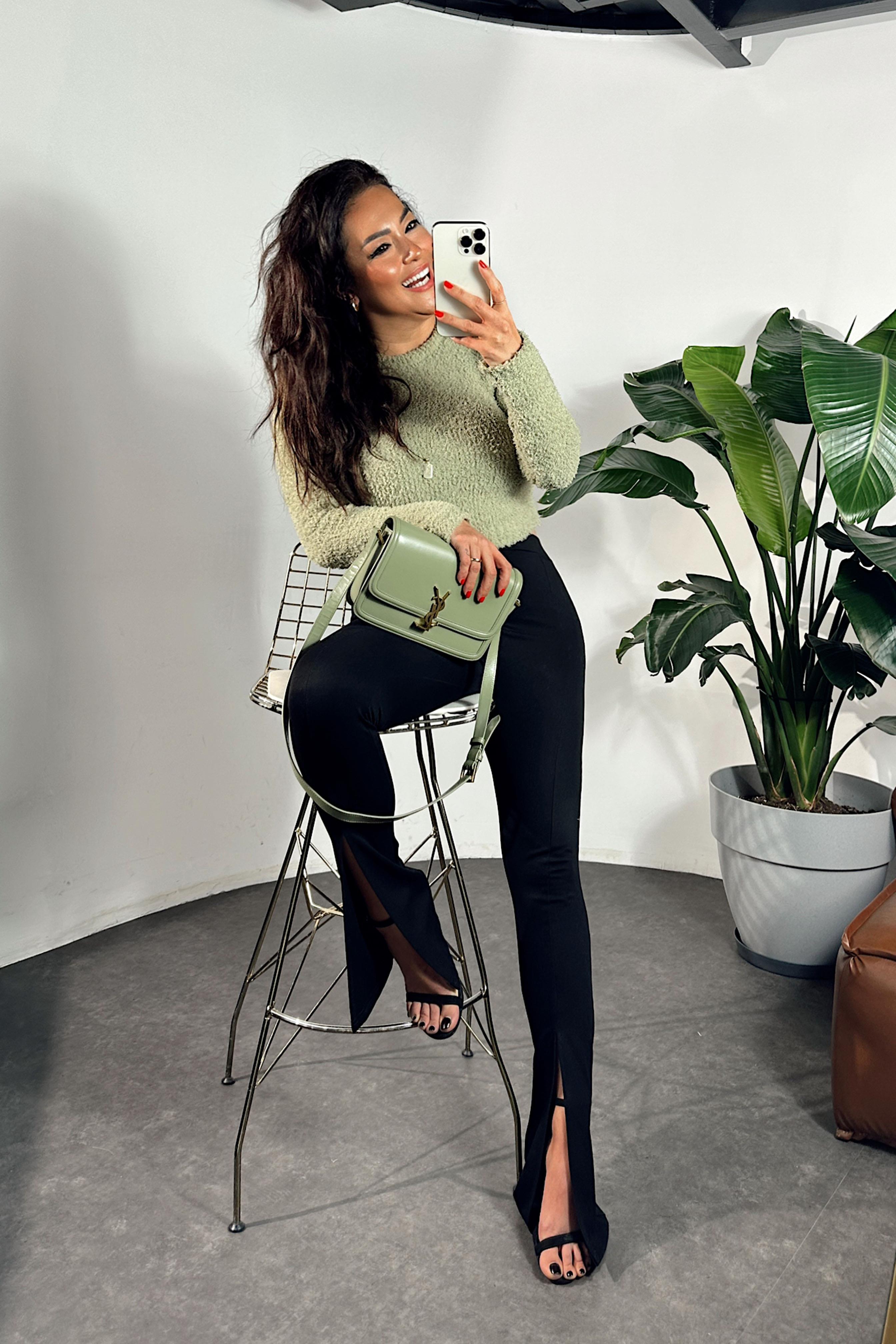 Paçası Yırtmaçlı Çelik Kumaş Tayt Pantolon Siyah