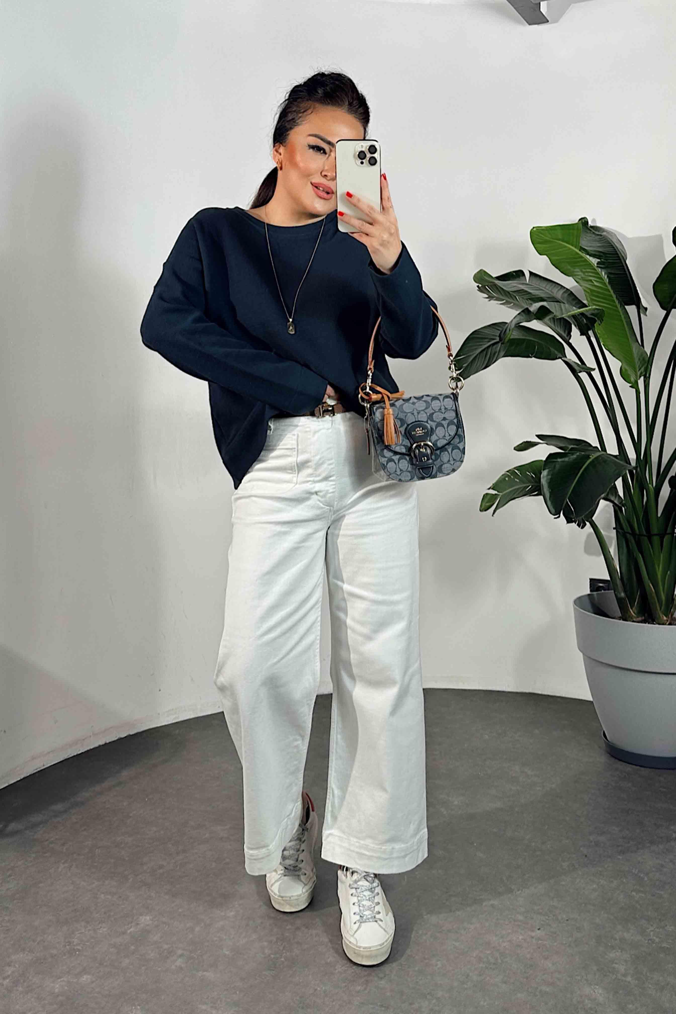 Premium Kalite Bisiklet Yaka Basic Yumoş Bluz Lacivert