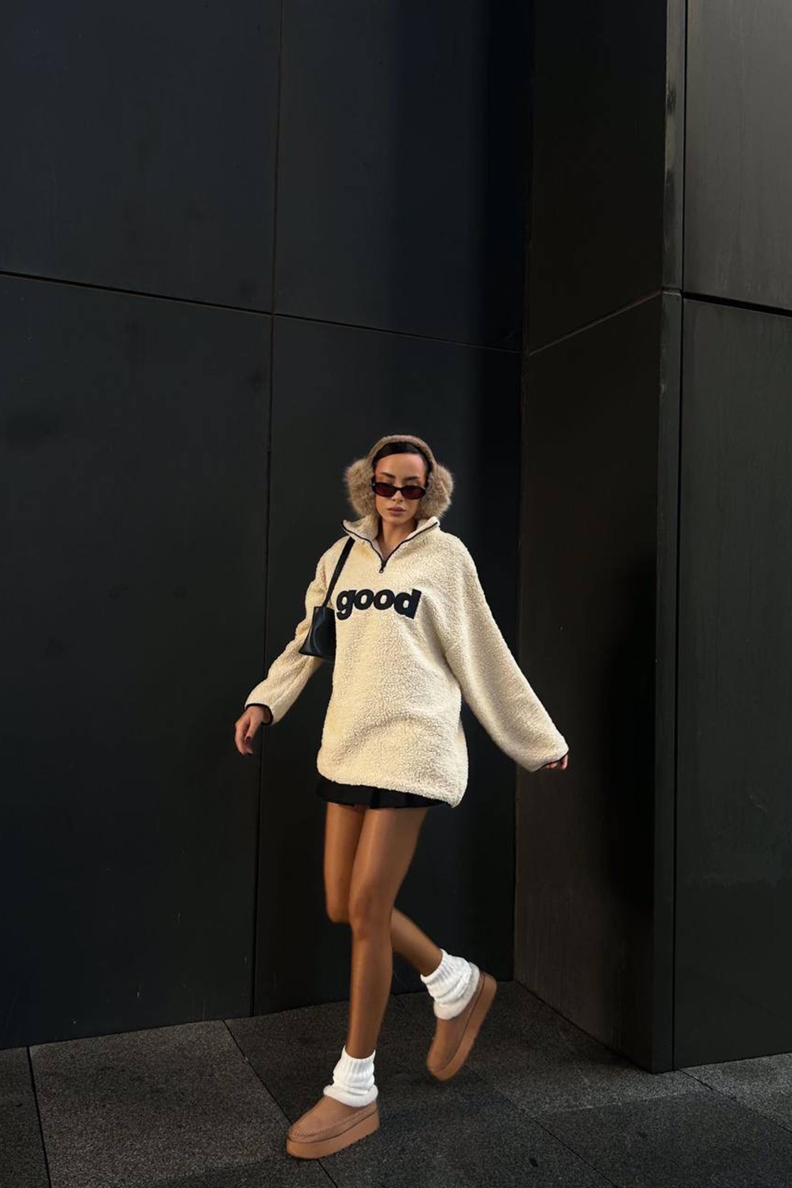 Yazı Detaylı Fermuarlı Teddy Polar Ekru