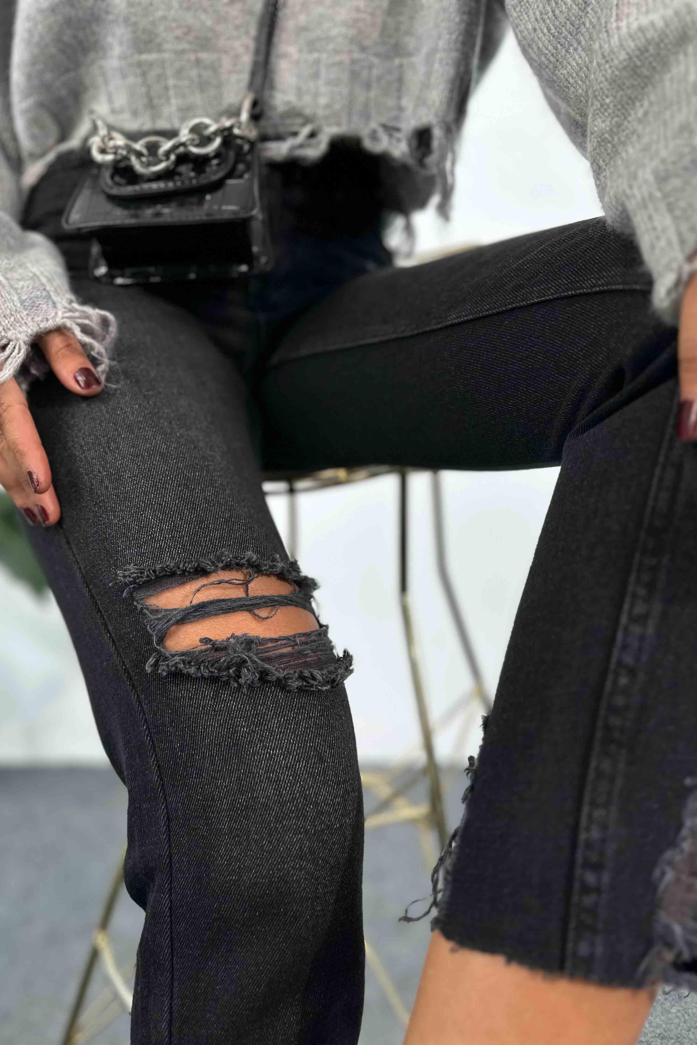 Yüksek Bel Püskül Detaylı Mom Jean Pantolon Füme