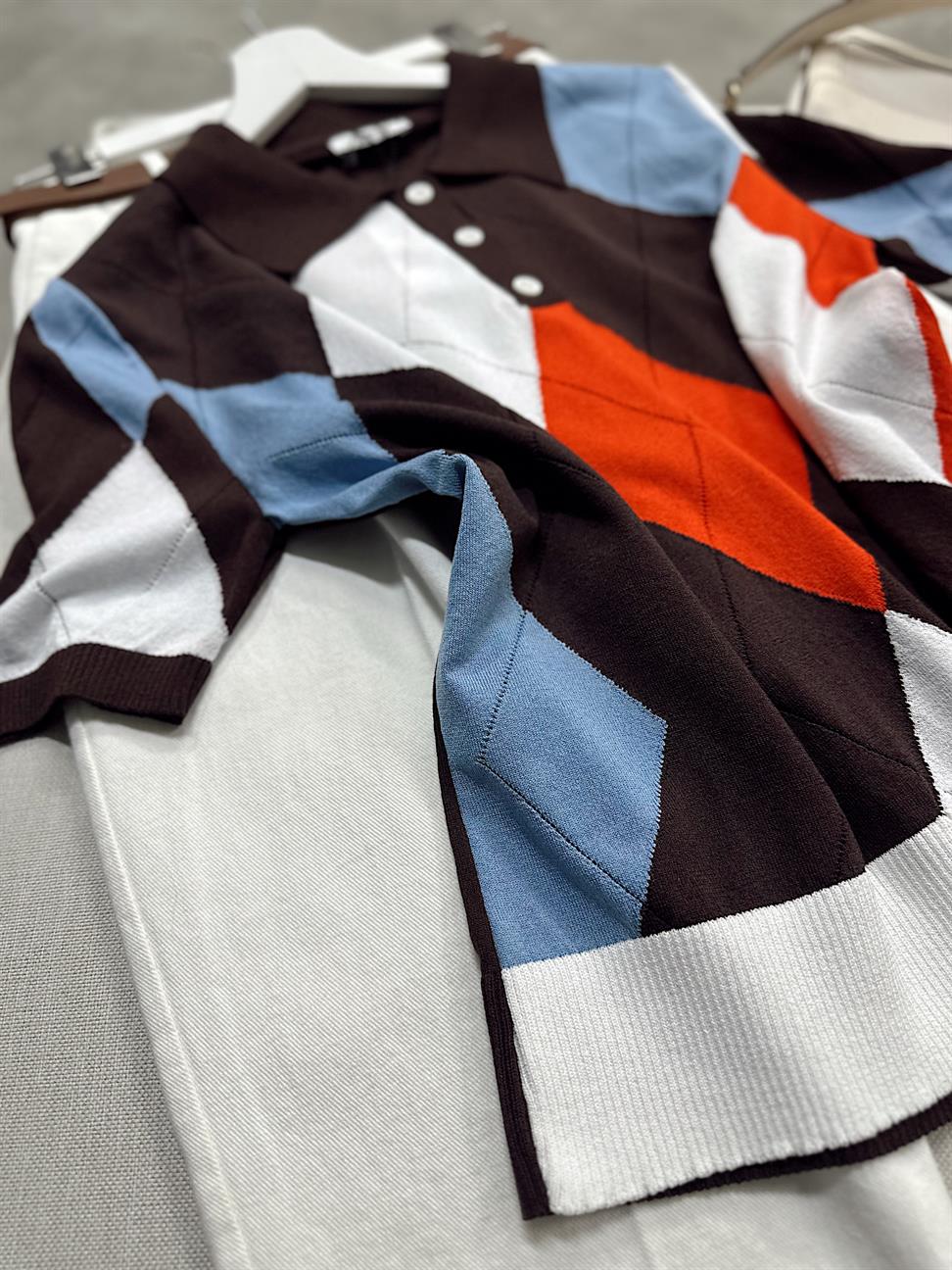 Acı Kahve Mavi Baklava Desenli Polo Yaka Merserize