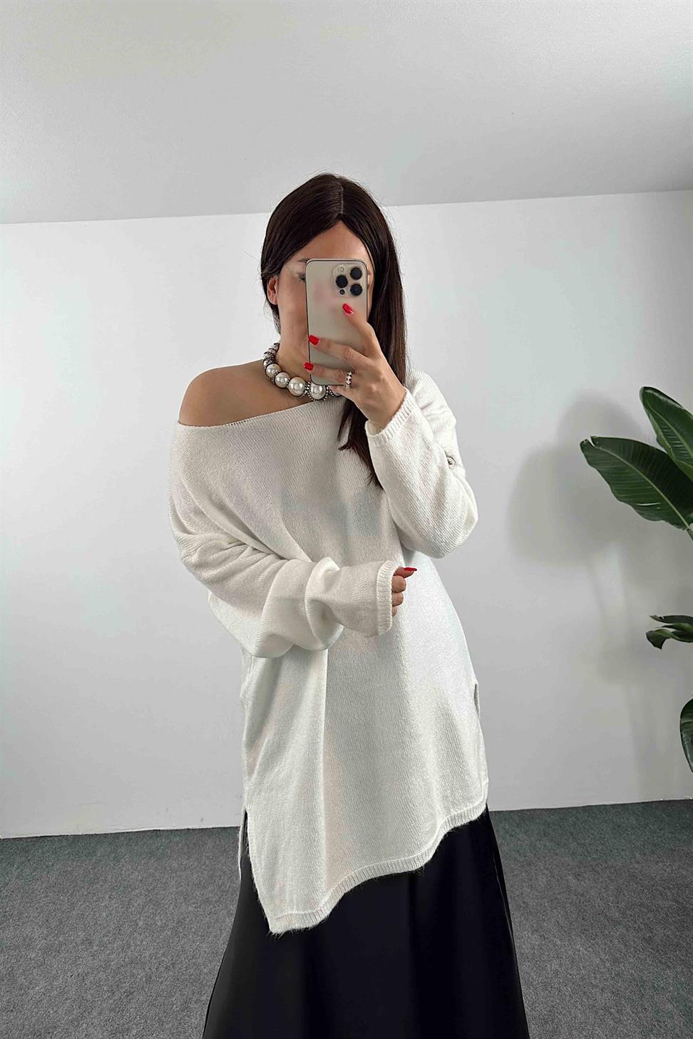Uzun Kollu Oversize Kadın Triko Kazak Ekru