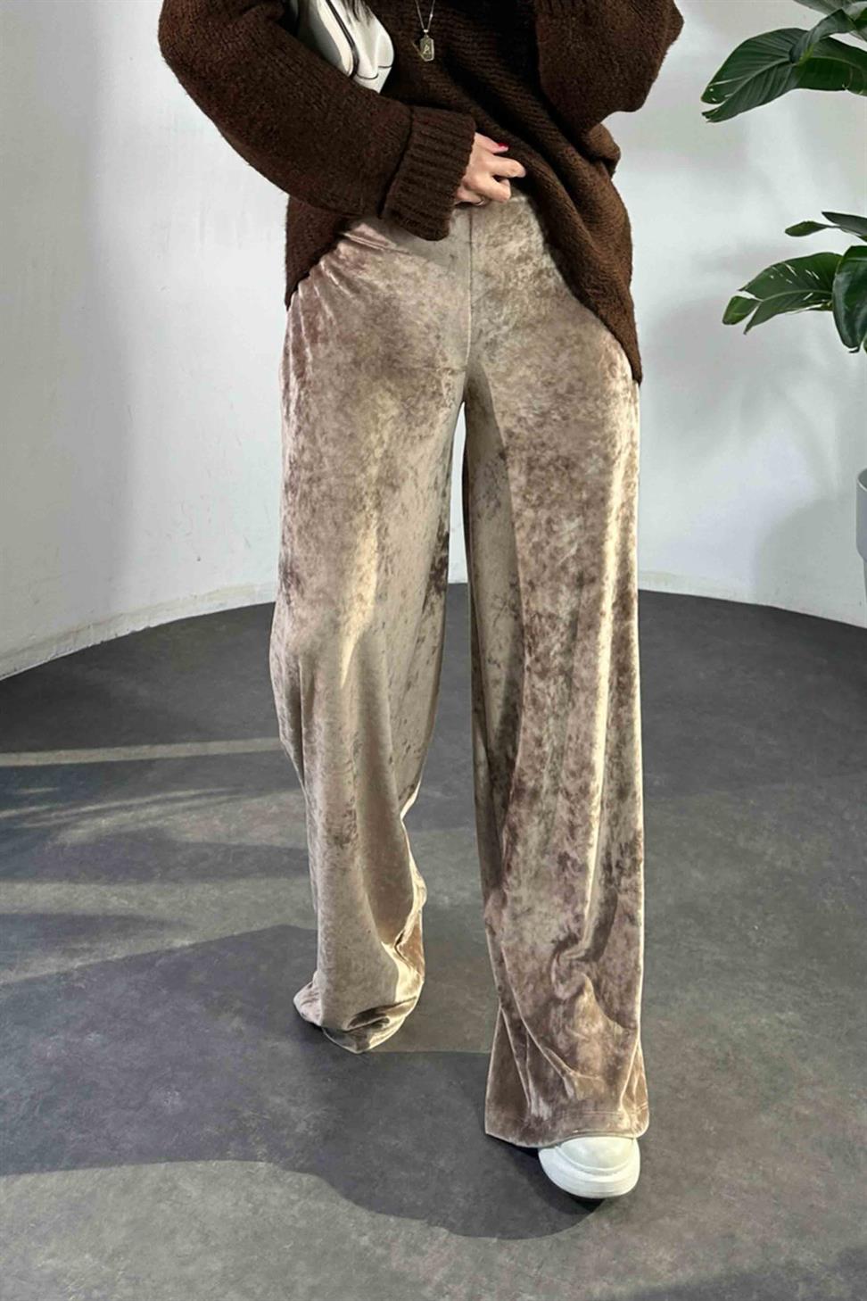 Alaca Dokulu Kadife Palazzo Pantolon Vizon