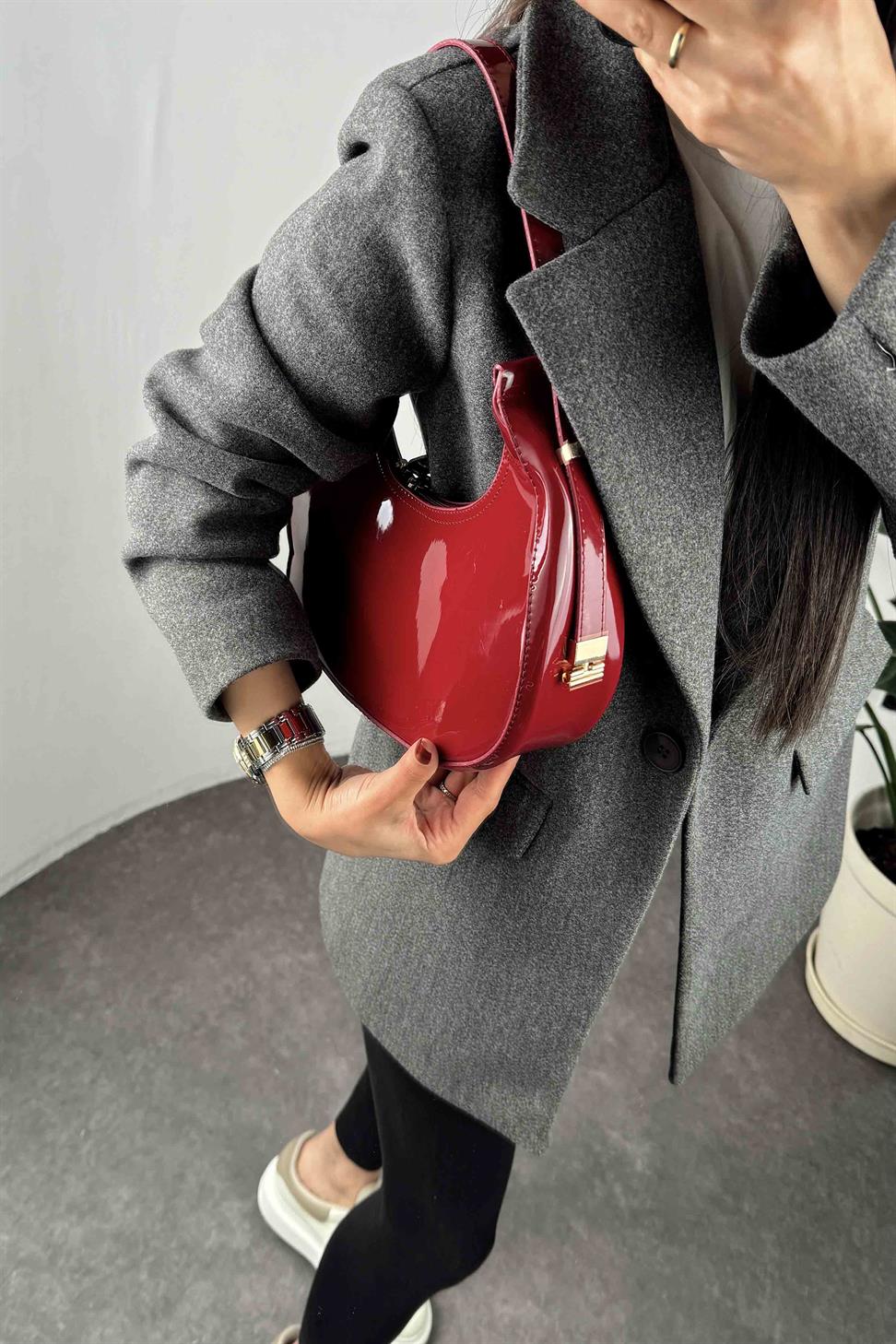 Ayarlanabilir Cherry Rugan Çanta Kırmızı