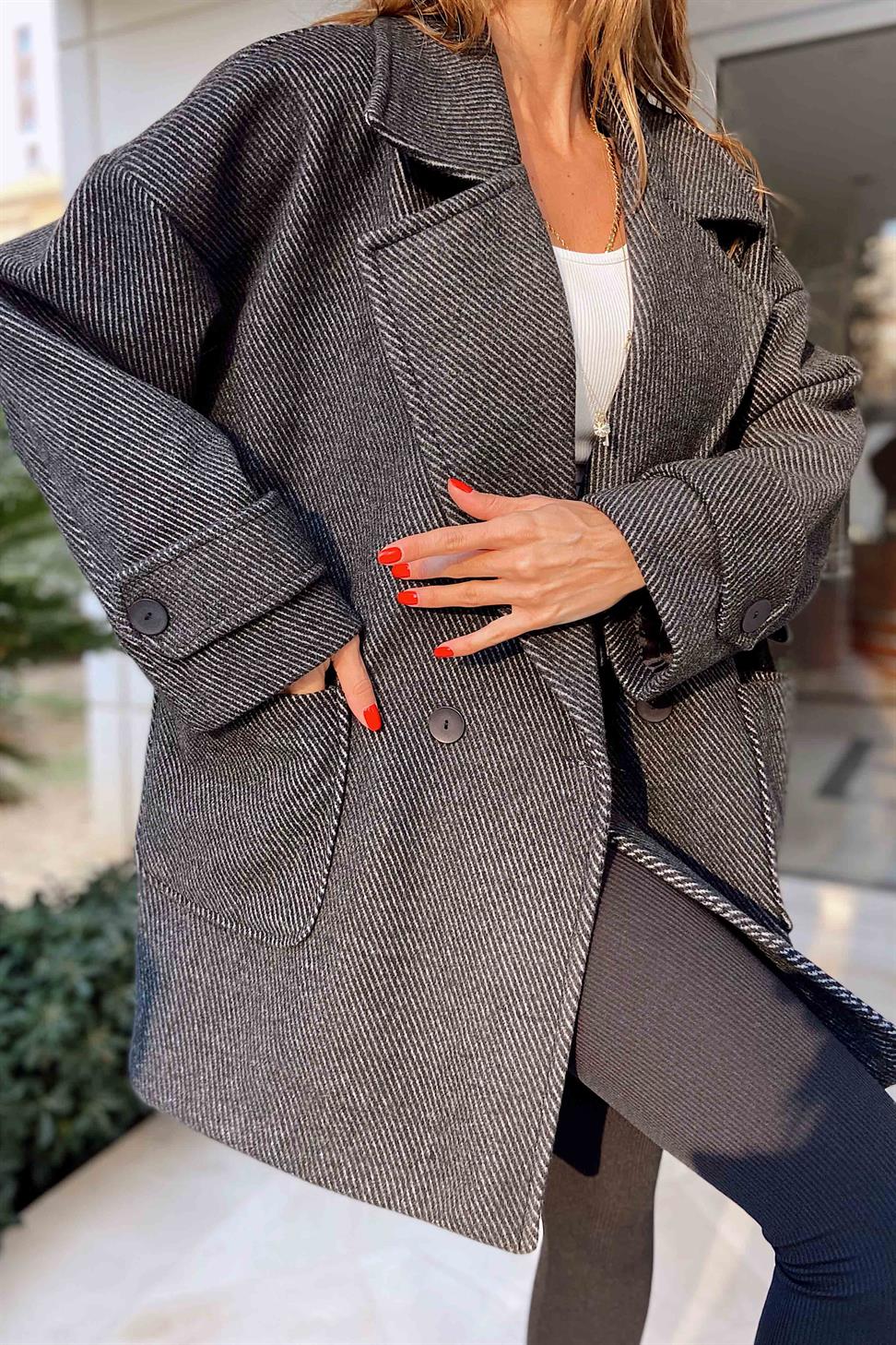 Balık Sırtı Desen Kadın Kaban Antrasit