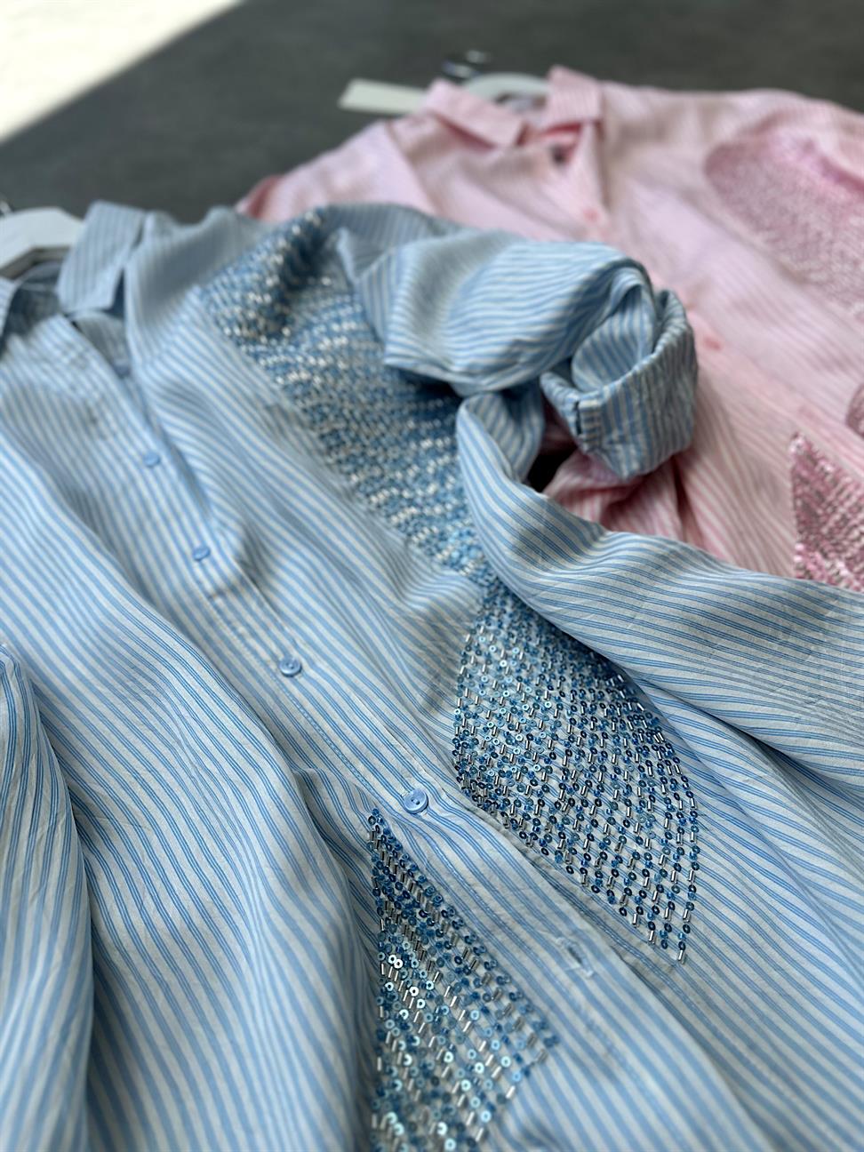 Bebe Mavi Boncuk İşlemeli Pera Oversize Gömlek