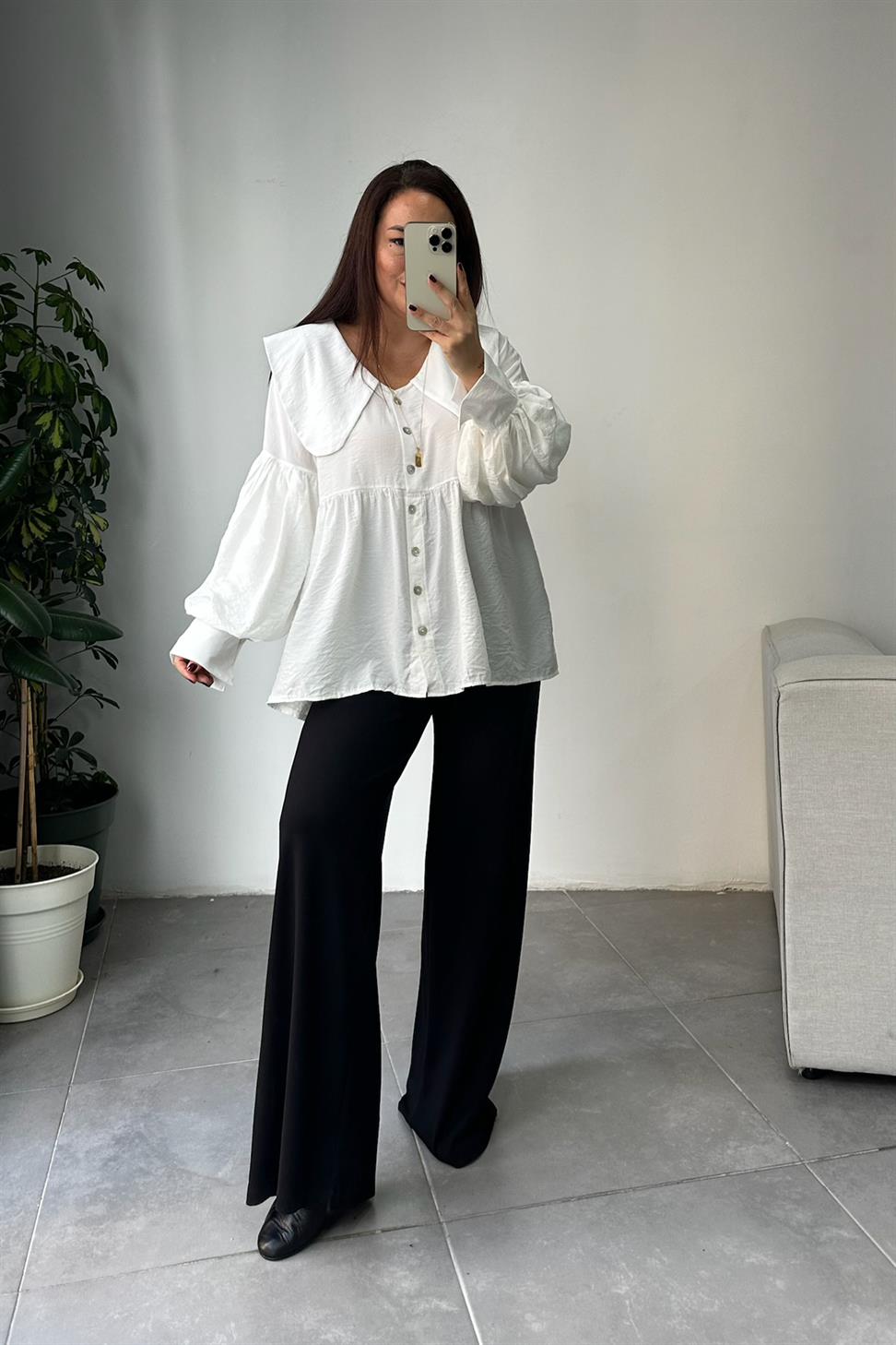 Bebe Yaka Tasarım Kol Gömlek Beyaz