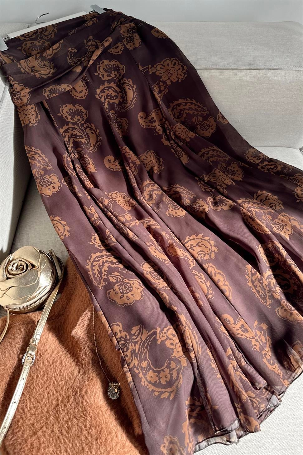 Bel Drape Detaylı Şal Desen Şifon Etek Kahverengi