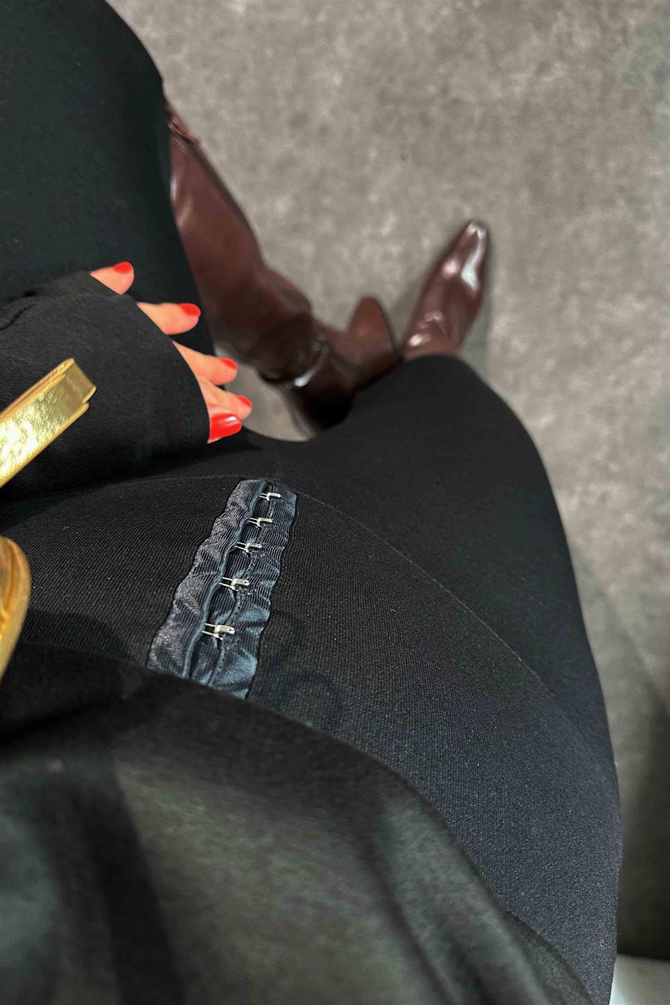 Bel Korse Detaylı Çelik Kumaş Tayt Siyah