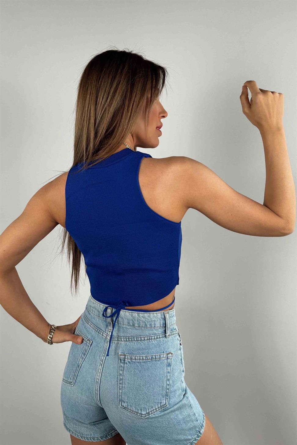 Belden Bağlamalı Crop Bluz Saks Mavisi