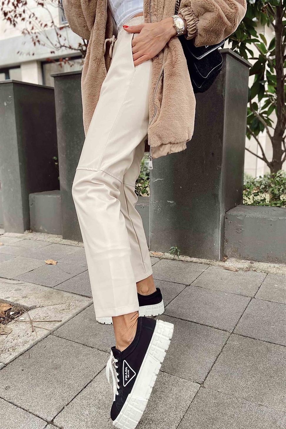 Beli İp Bağlamalı Çimalı Deri Pantolon Krem