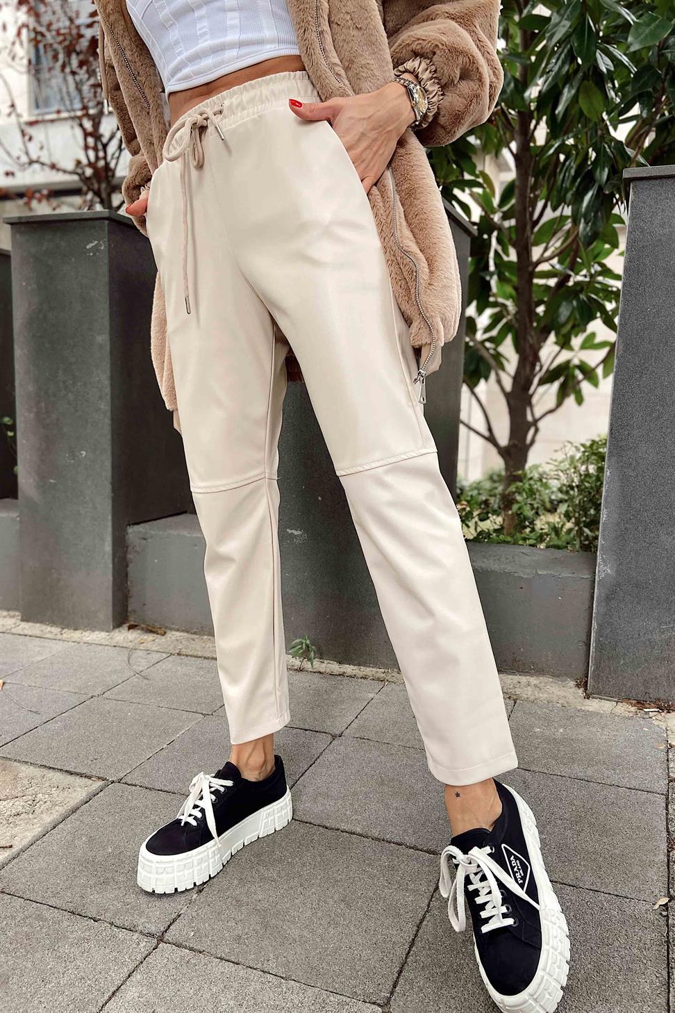 Beli İp Bağlamalı Çimalı Deri Pantolon Krem