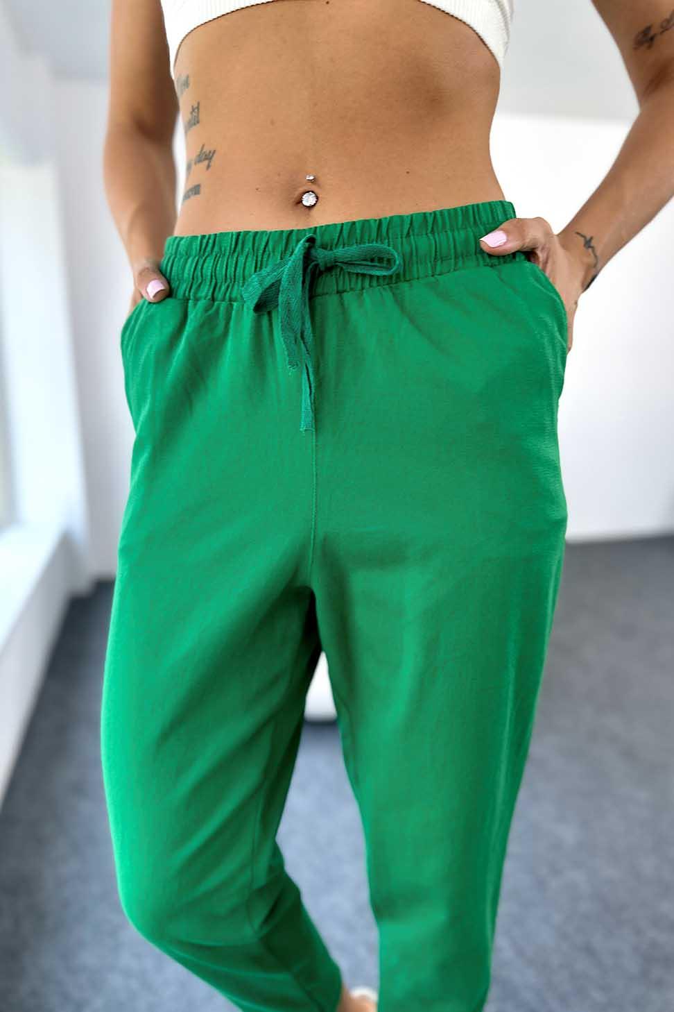 Beli Lastik ve İpli Püskül Detay Gabardin Pantolon Koyu Yeşil