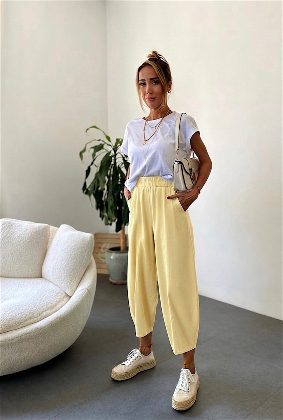 Beli Lastikli Gabardin Kumaş Şalvar Pantolon Sarı