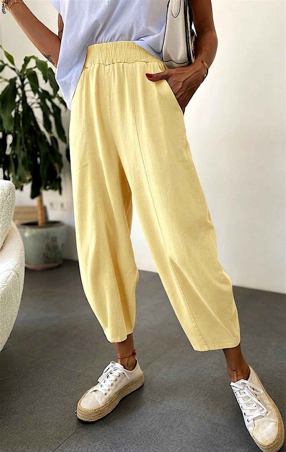 Beli Lastikli Gabardin Kumaş Şalvar Pantolon Sarı