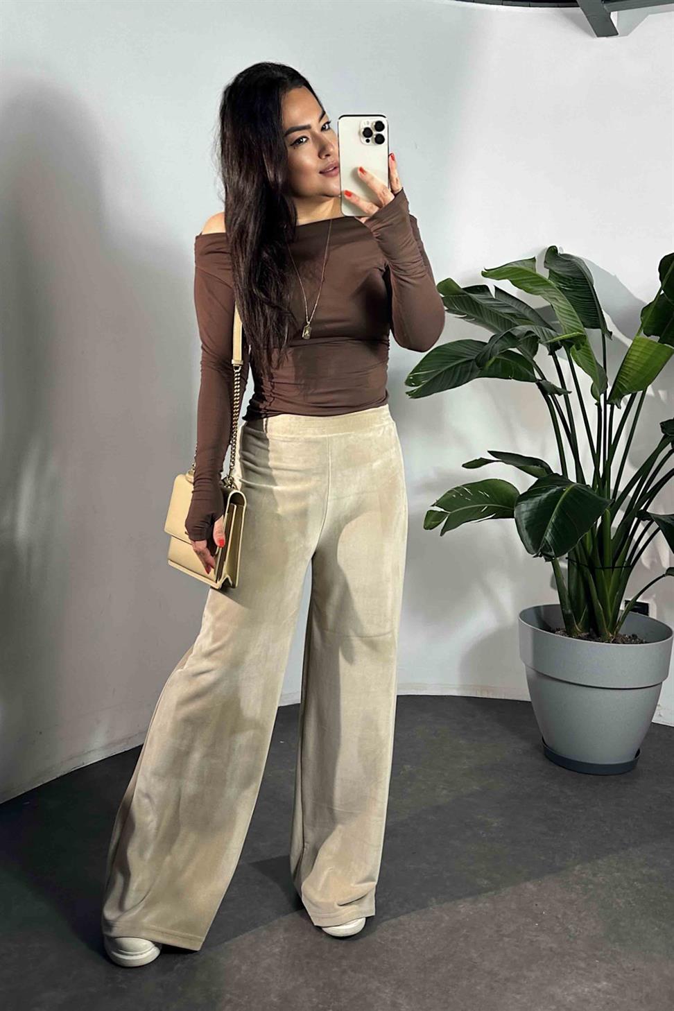 Beli Lastikli Kadife Palazzo Kadın Pantolon Bej