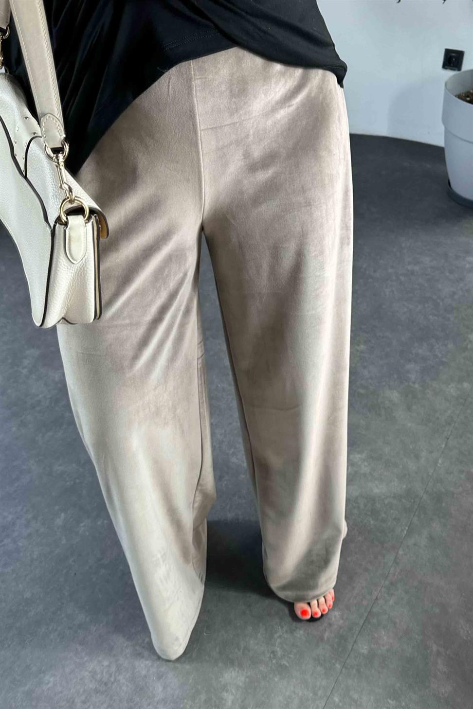 Beli Lastikli Kadife Palazzo Kadın Pantolon Vizon