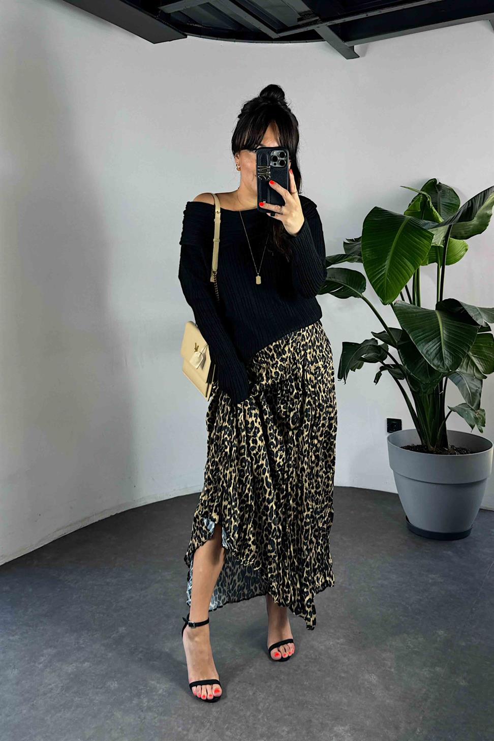 Beli Lastikli Leopar Kadın Etek Vizon