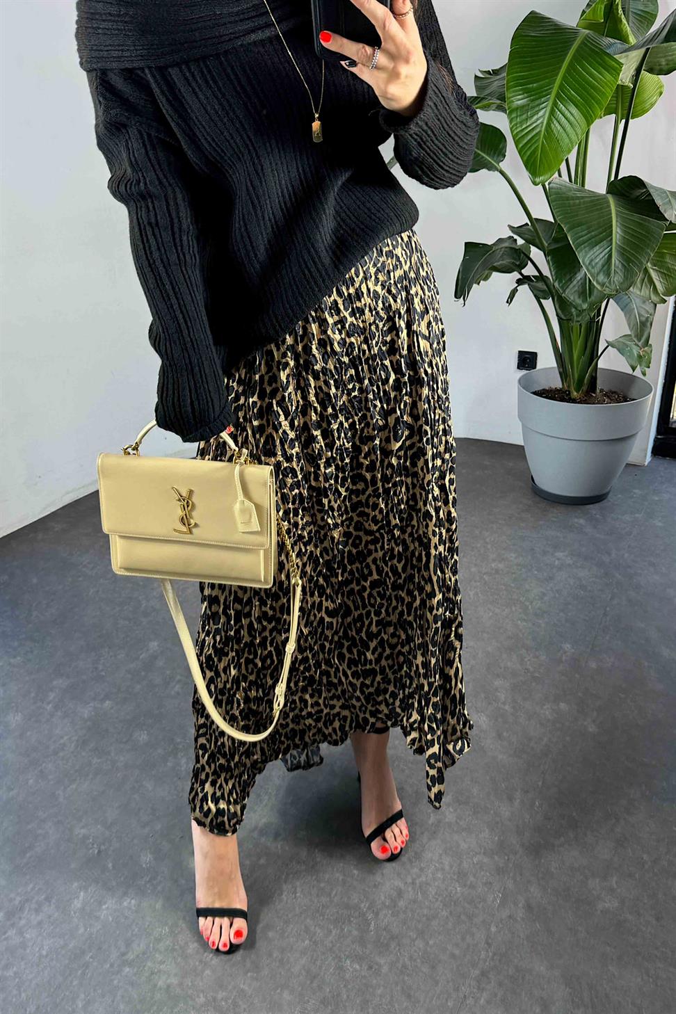 Beli Lastikli Leopar Kadın Etek Vizon