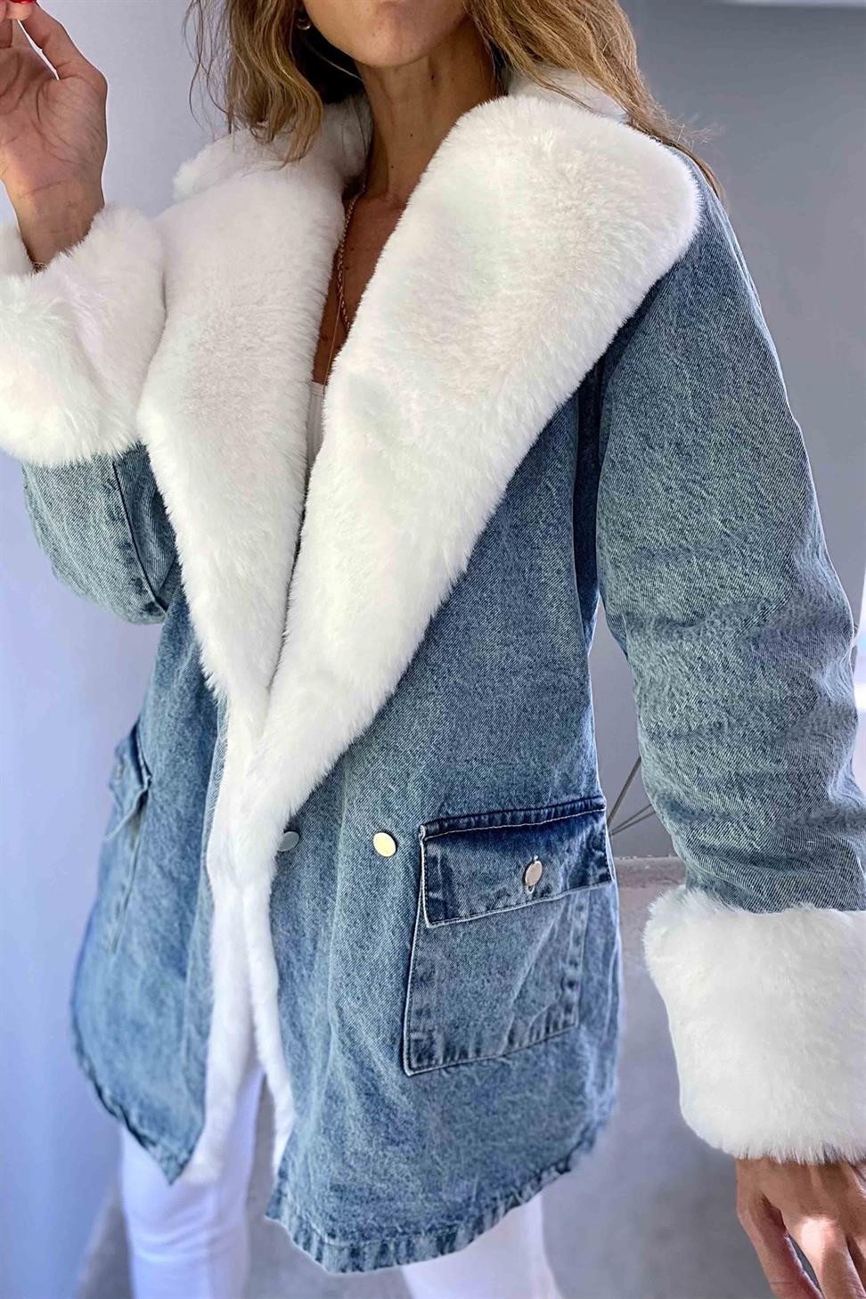 Beyaz Kürklü Denim Kadın Uzun Mont Mavi