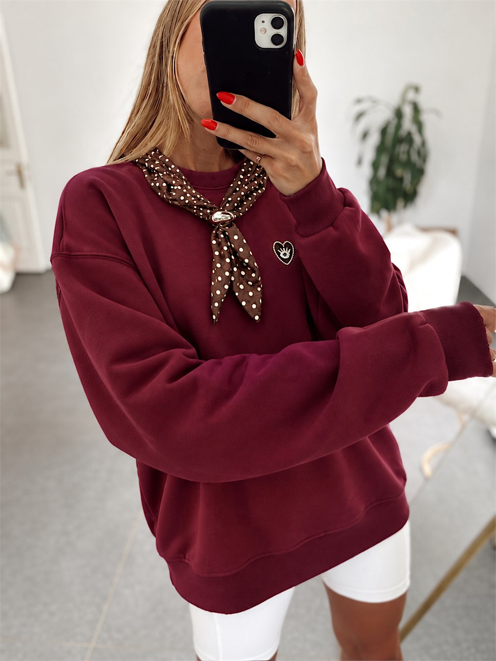 Bordo Fular Detaylı Şardonlu Sweat