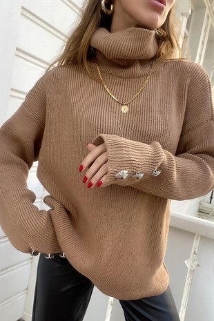 Camel Silver Düğme Detay Balıkçı Oversize Tasarım Triko