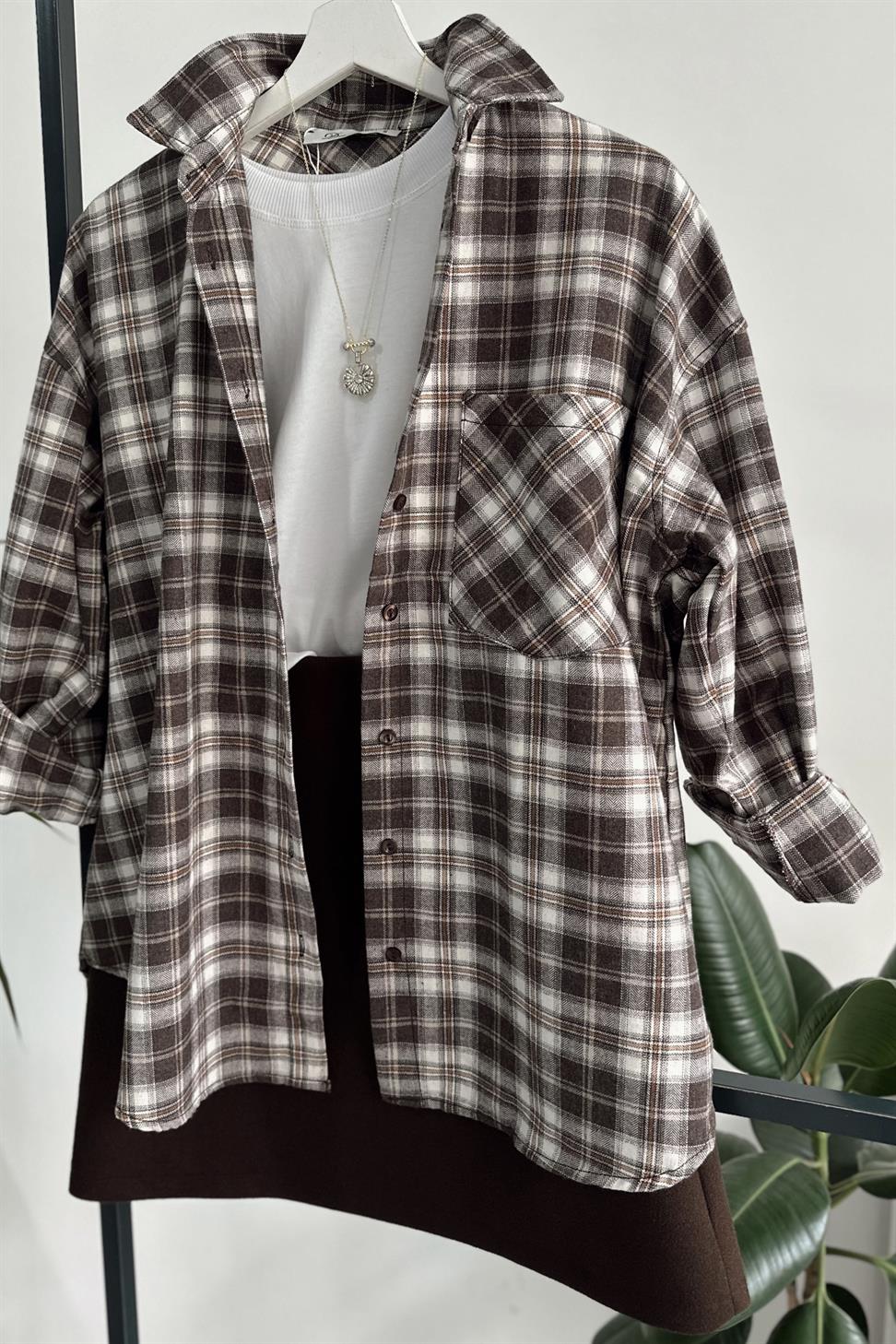 Cep Detaylı Ekose Gömlek Kahverengi