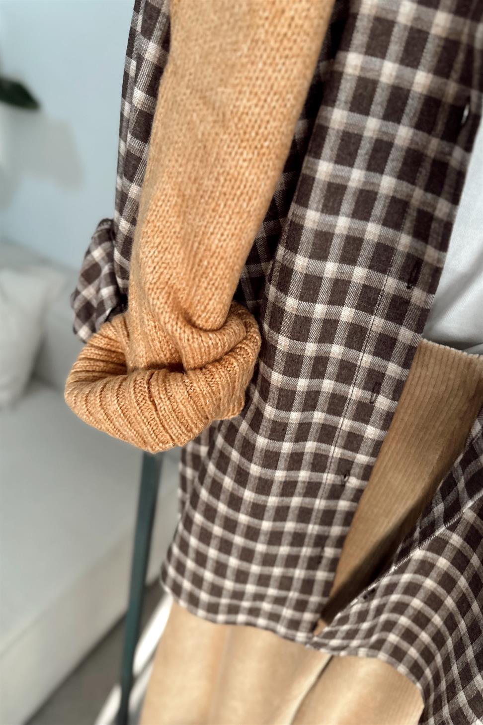 Cep Detaylı Ekose Gömlek Sütlü Kahve