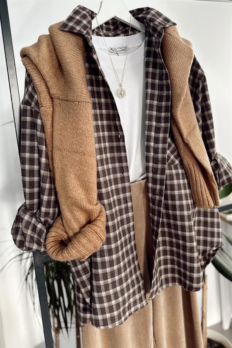 Cep Detaylı Ekose Gömlek Sütlü Kahve