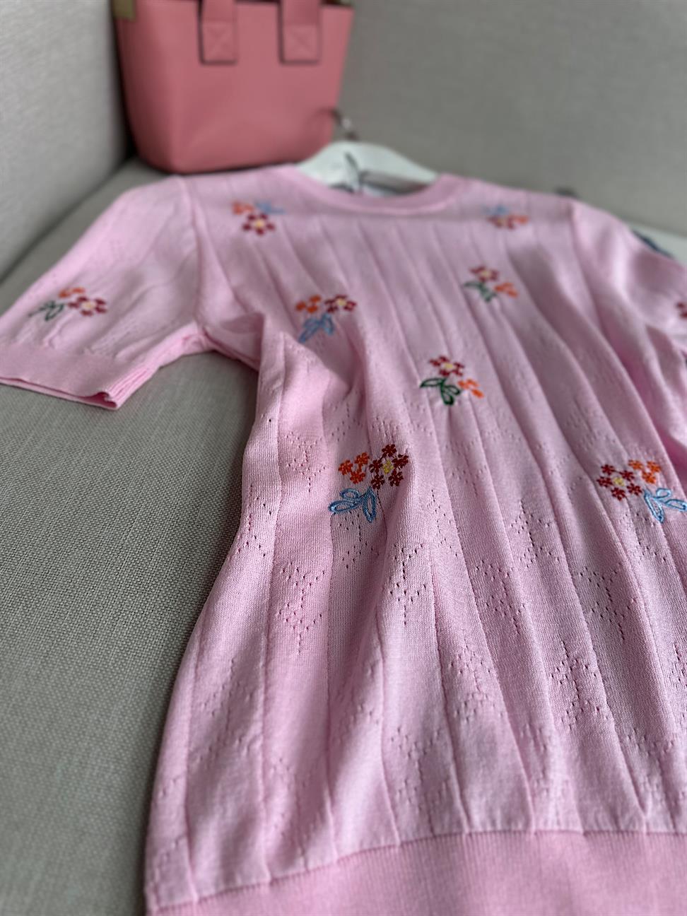 Çiçek Nakışlı Merserize Pembe